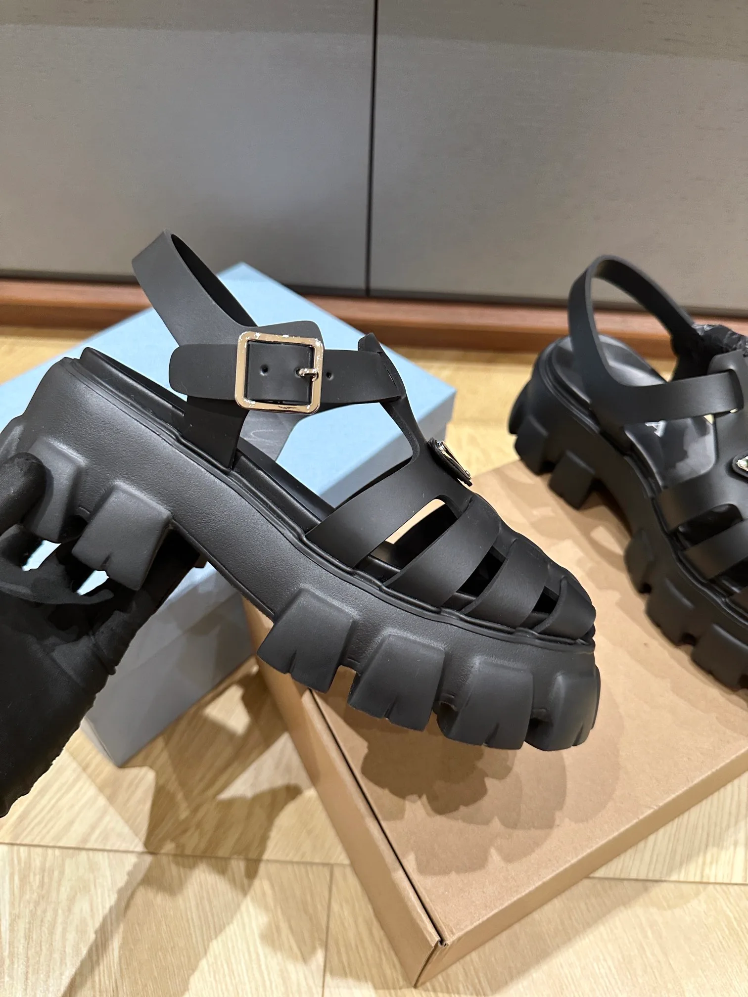 Туфли Женские Prada 33989