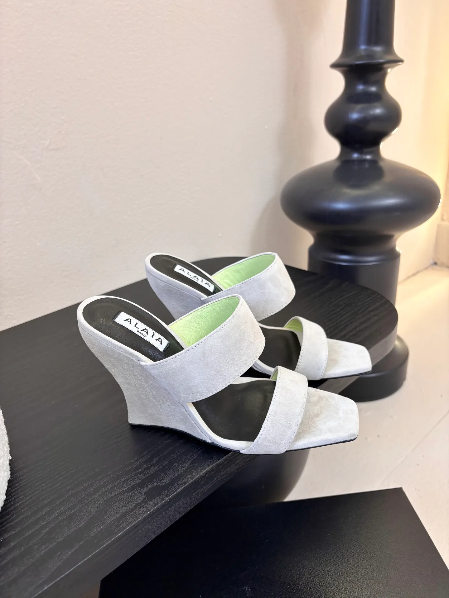 Босоножки Женские Alaia 5084577