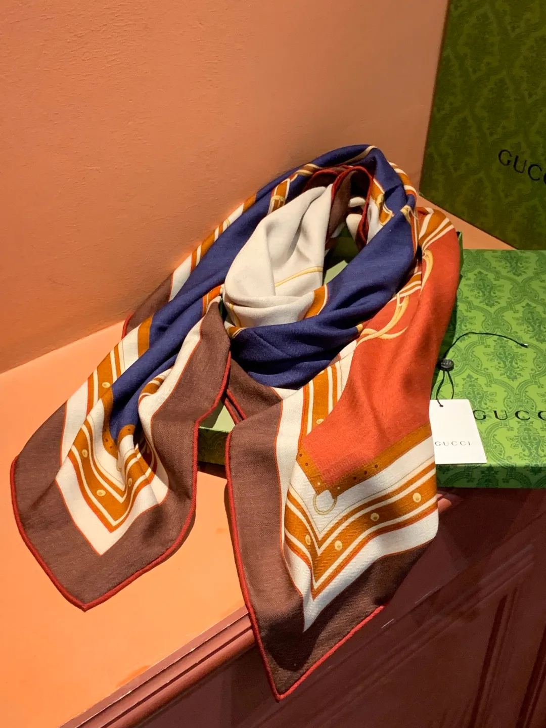 Шарфы Gucci 420529