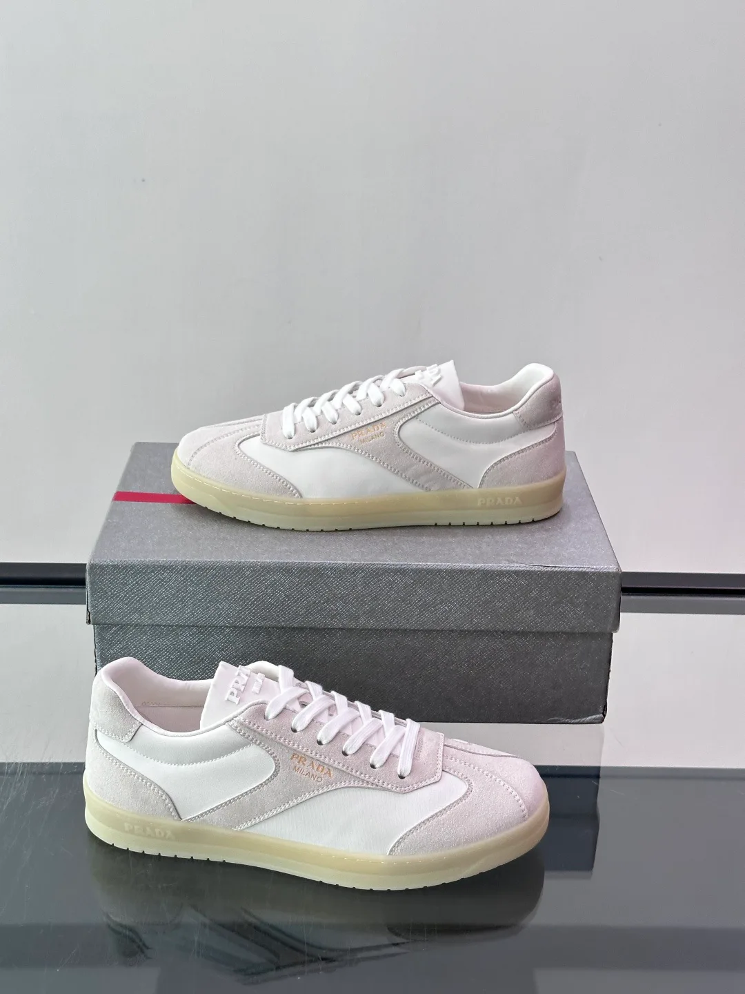 Кроссовки Мужские Prada 18079434