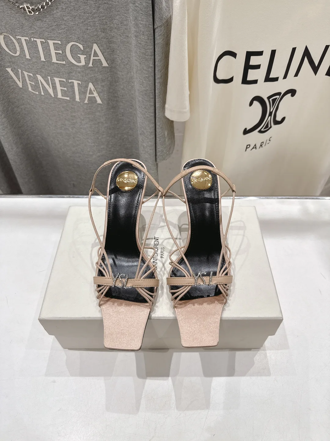Босоножки Женские Saint Laurent 11623317