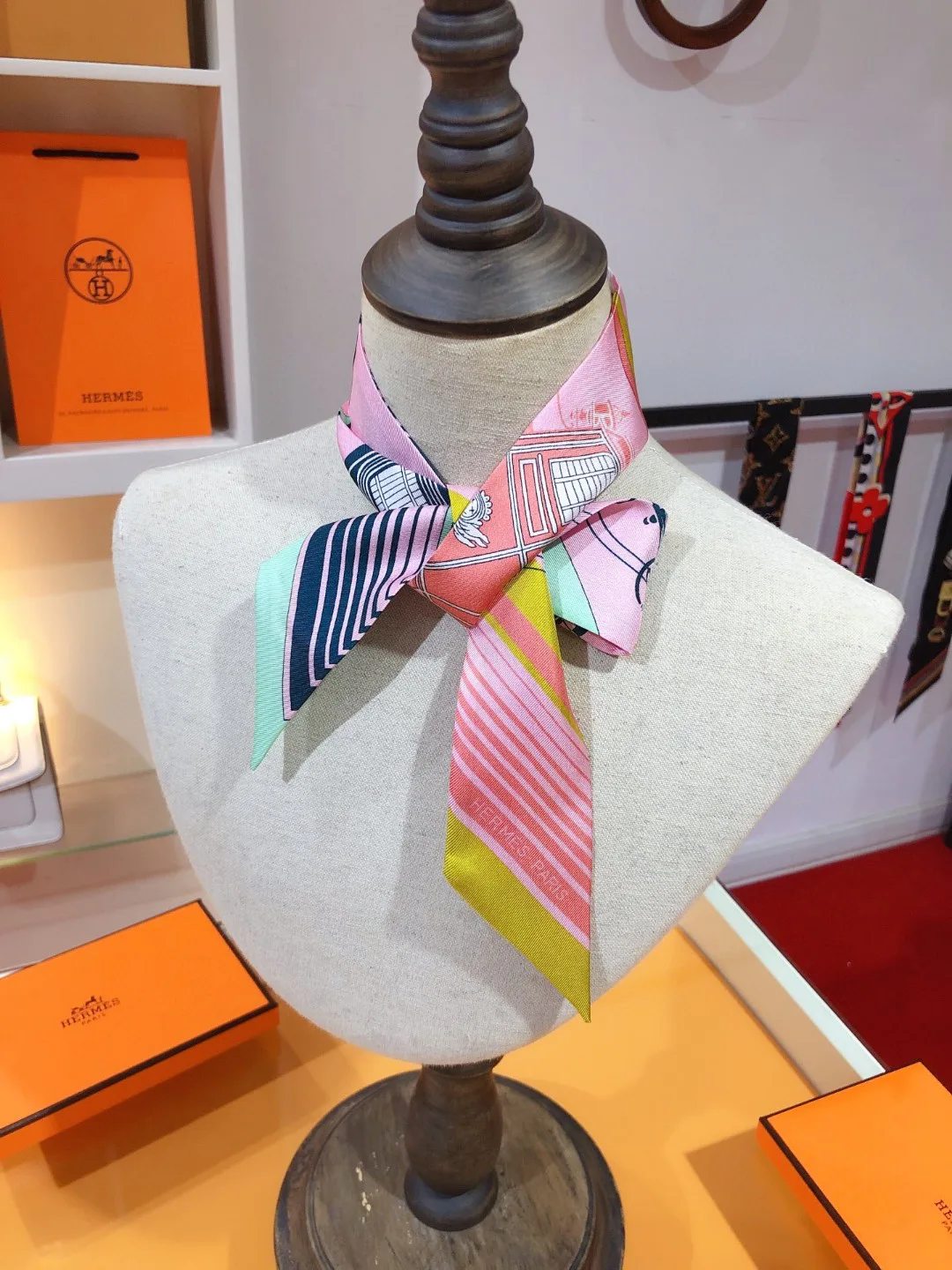 Платки Hermes 13208431