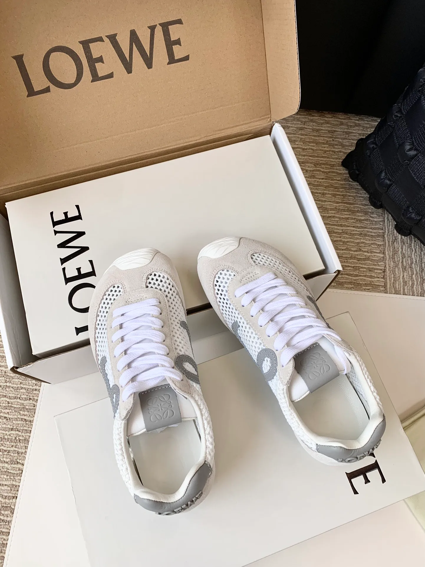 Кроссовки Женские Loewe 17539008