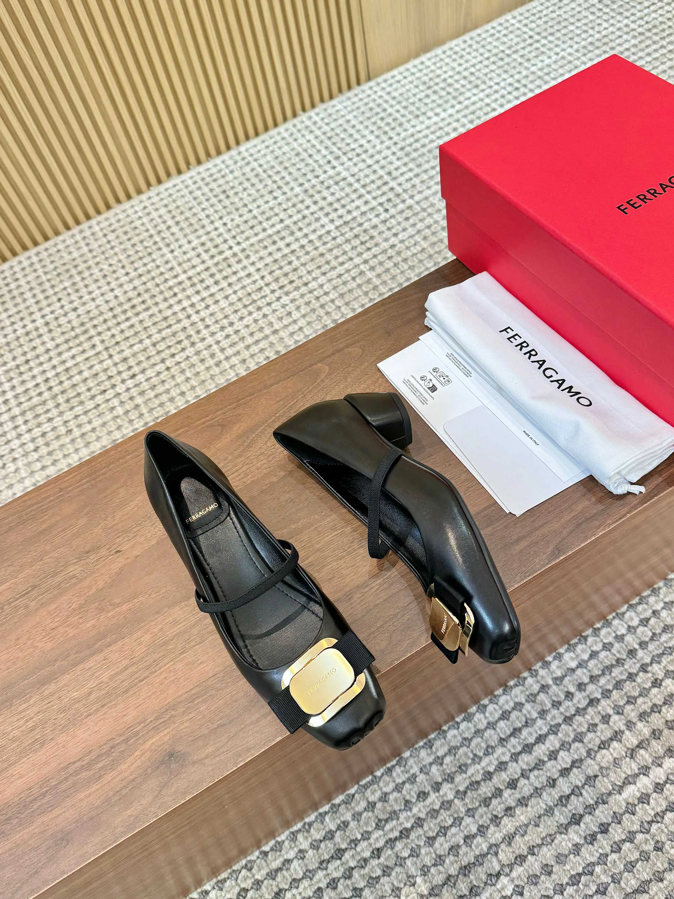 Туфли Женские Salvatore Ferragamo 11658970