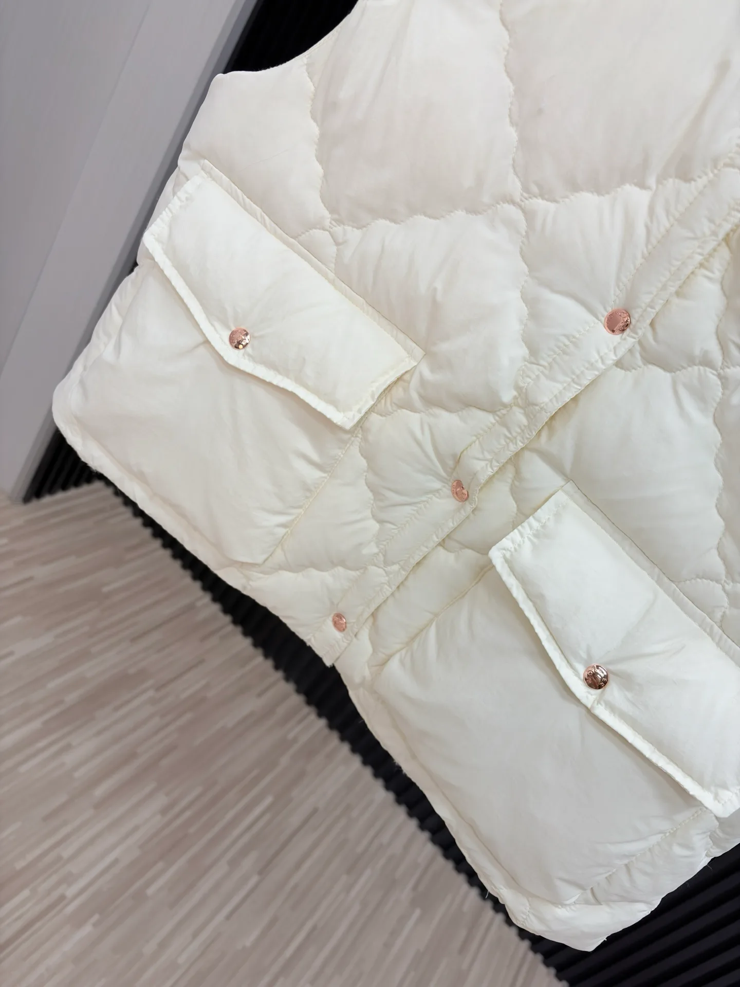 Жилеты Женские Moncler 18048243