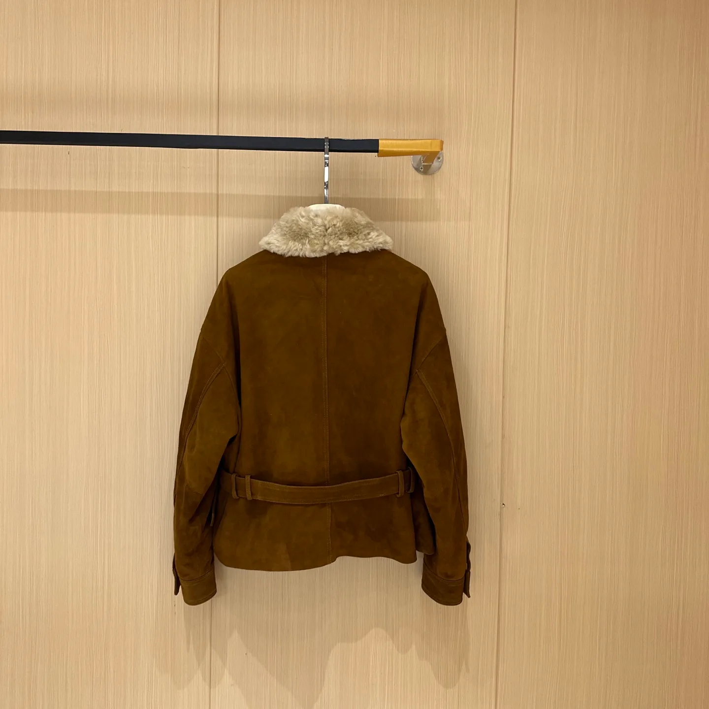 Кожаные Куртки И Дублёнки Женские Saint Laurent 612049