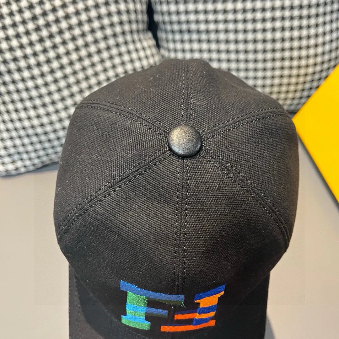 Головные Уборы Fendi 11487