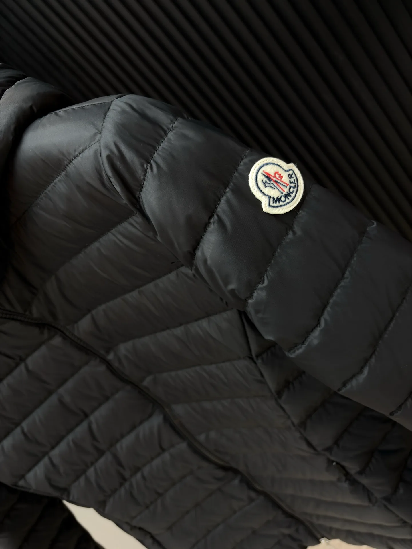 Куртки И Пуховики Мужские Moncler 17908042