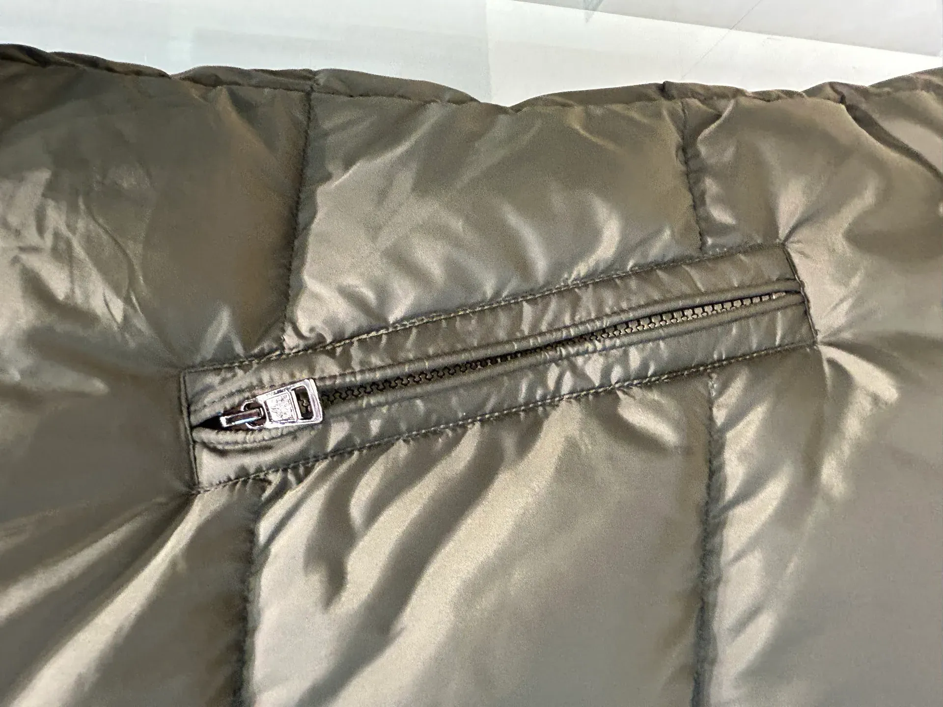 Куртки И Пуховики Мужские Moncler 112144