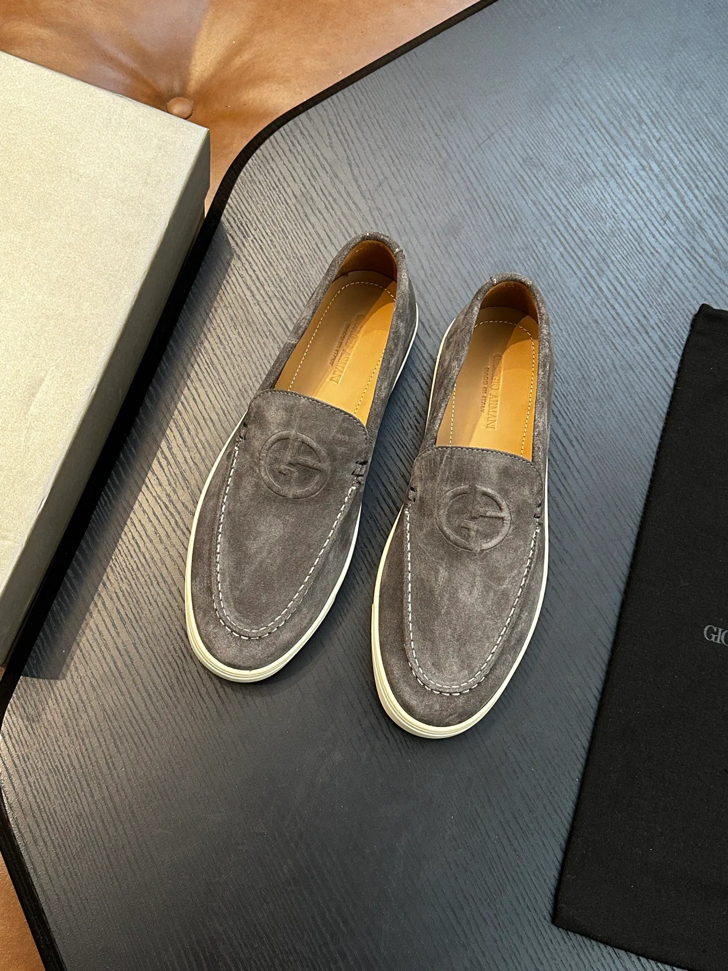 Лоферы И Туфли Мужские Armani 10490080