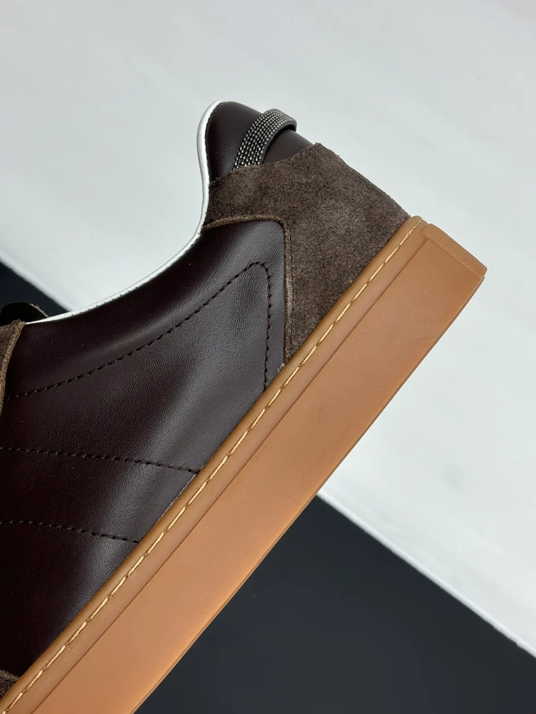 Кроссовки Женские Brunello Cucinelli 18707427