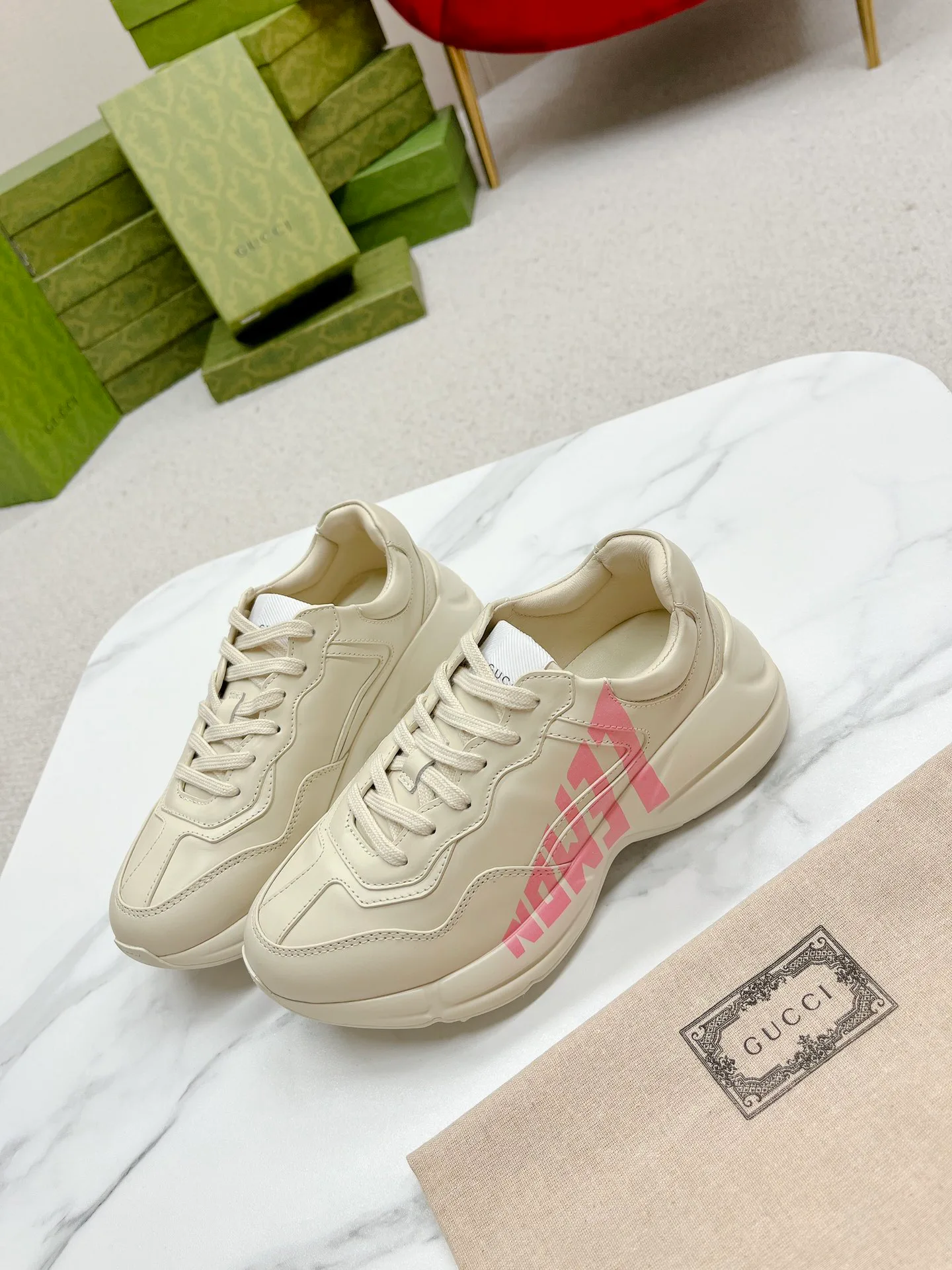 Кроссовки Женские Gucci 989686