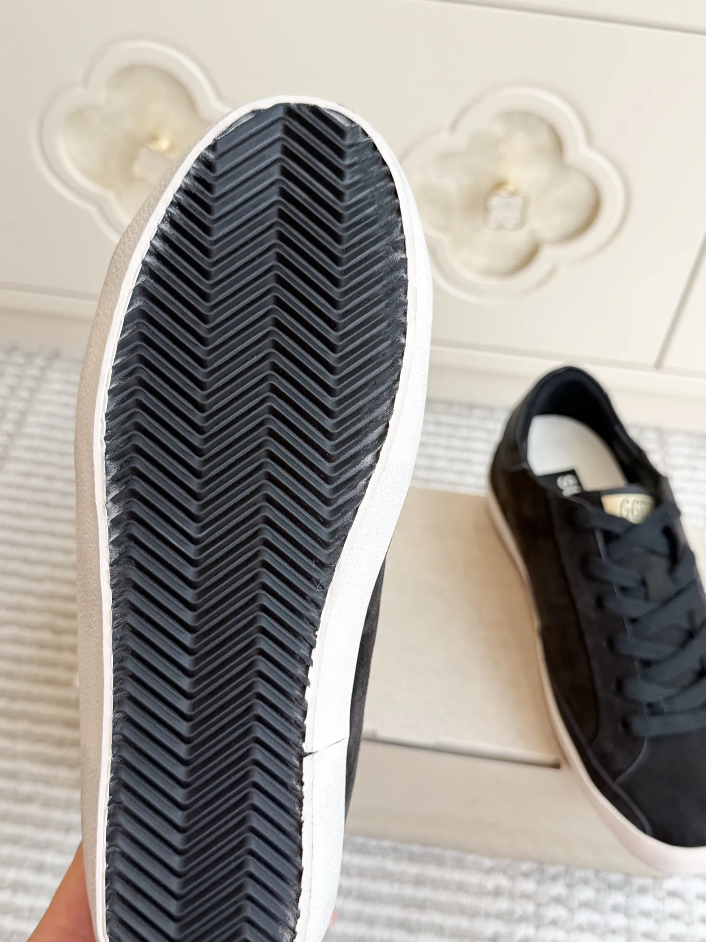 Кроссовки Женские Golden Goose 18360501