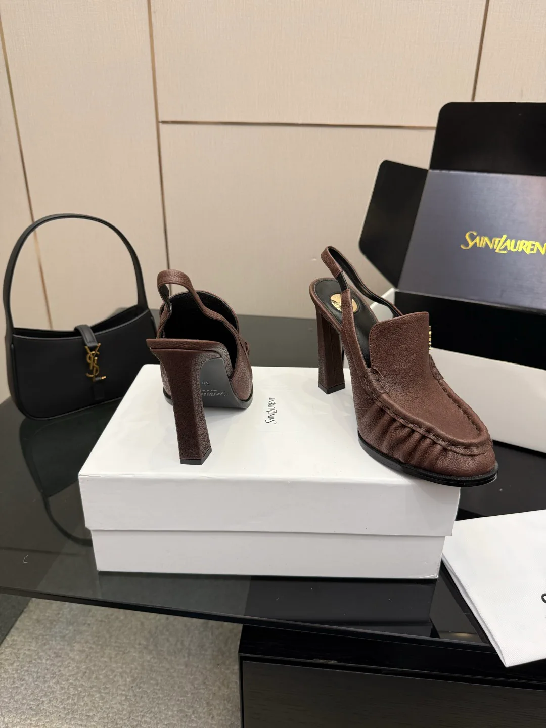 Босоножки Женские Saint Laurent 11239869
