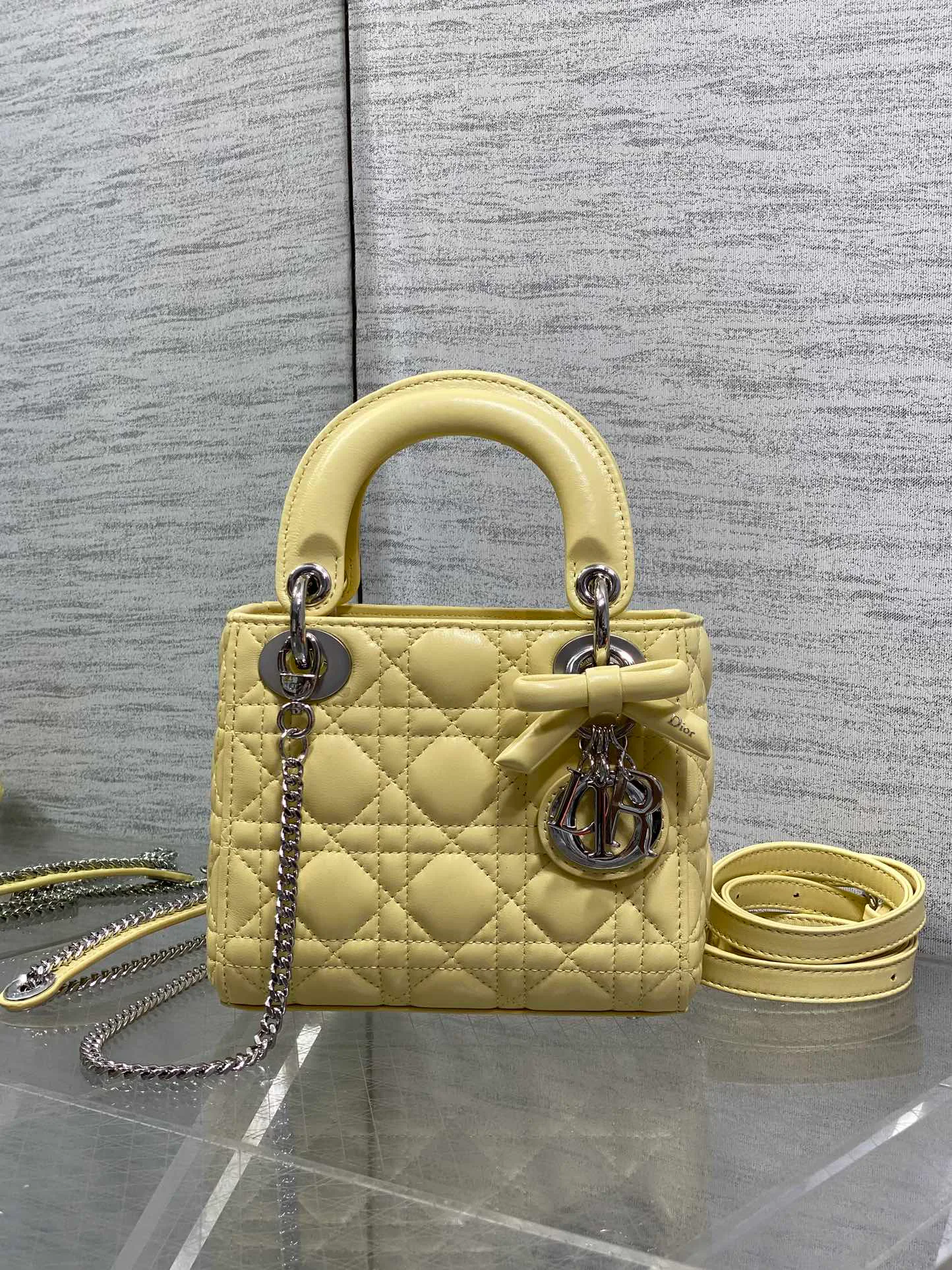 Классические Сумки Женские Christian Dior 17601483