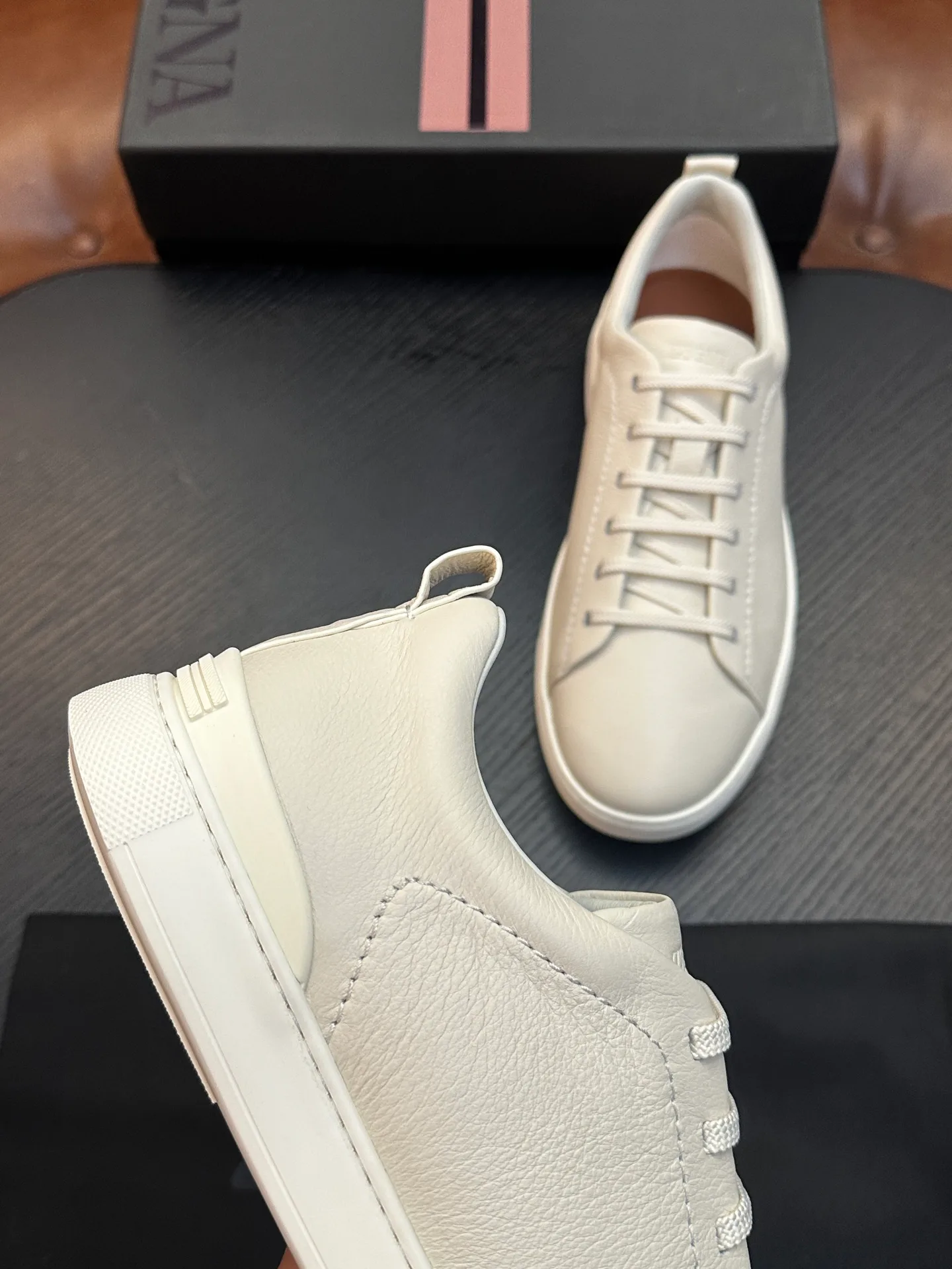 Кроссовки Женские Zegna 18514878