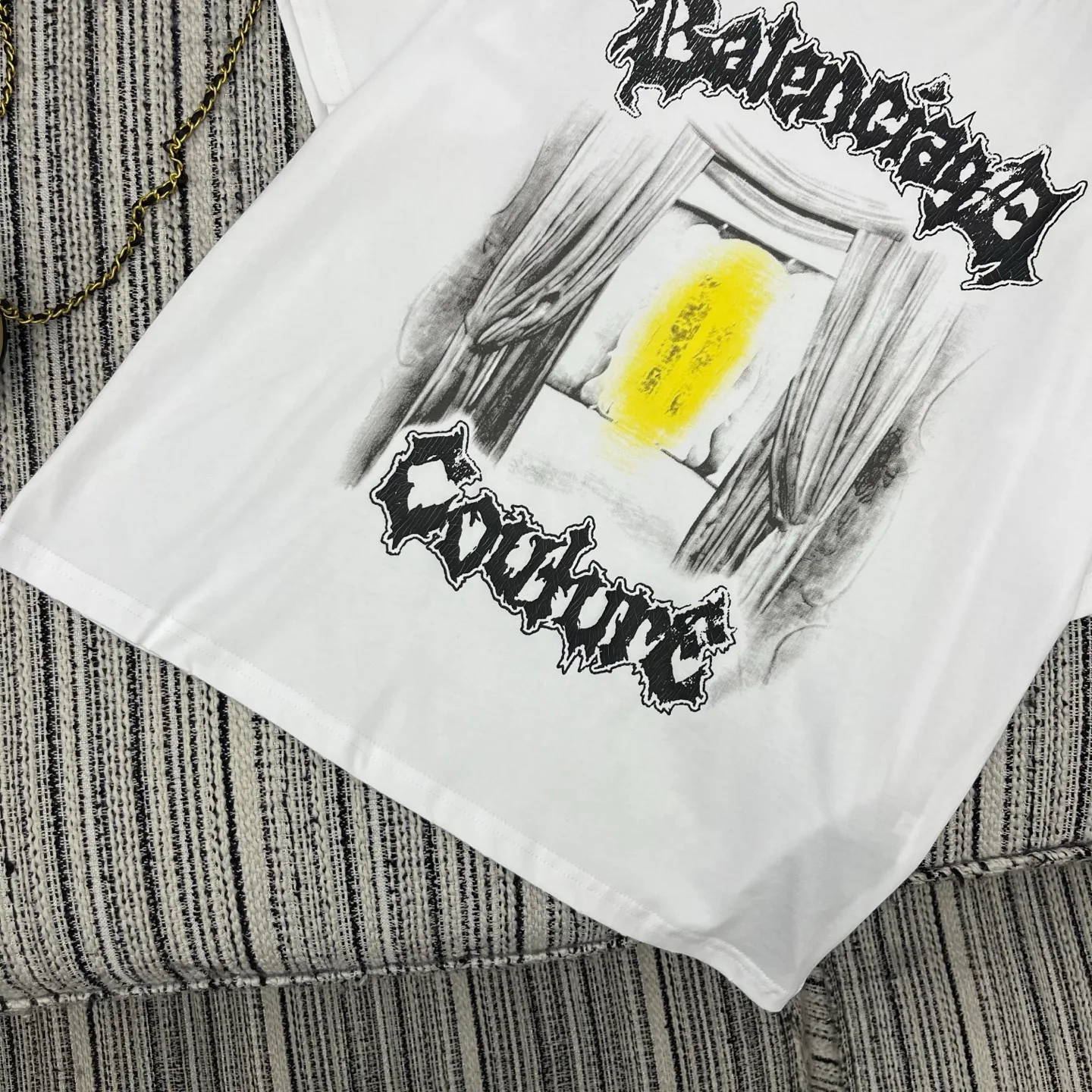 Футболки Женские Balenciaga 11690243