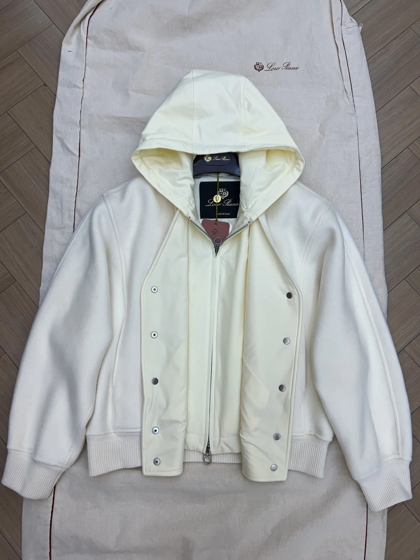 Куртки И Пуховики Женские Loro Piana 19968224