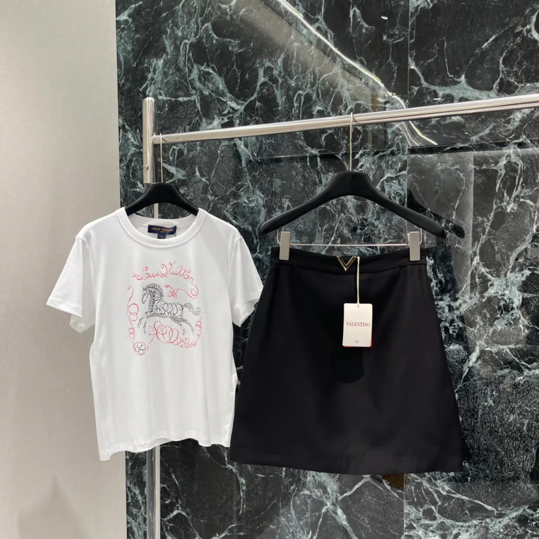 Юбки Женские Valentino 1624651