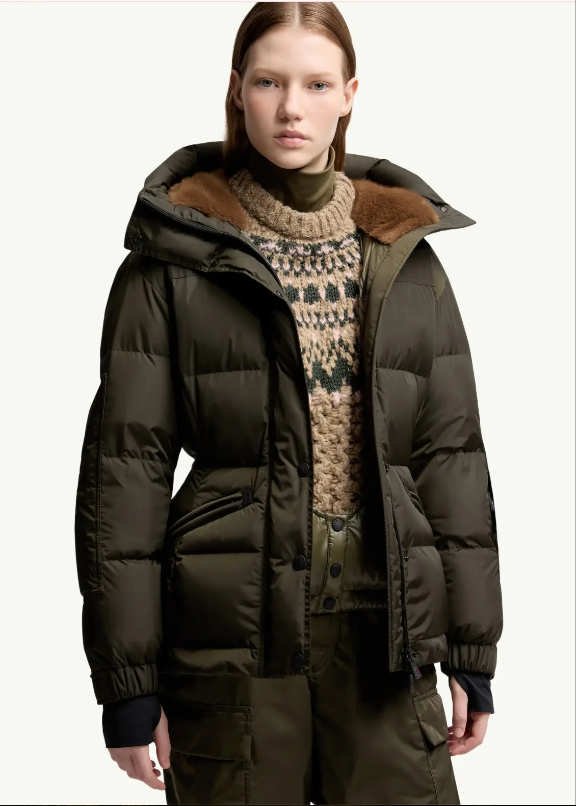 Куртки И Пуховики Женские Moncler 18043560