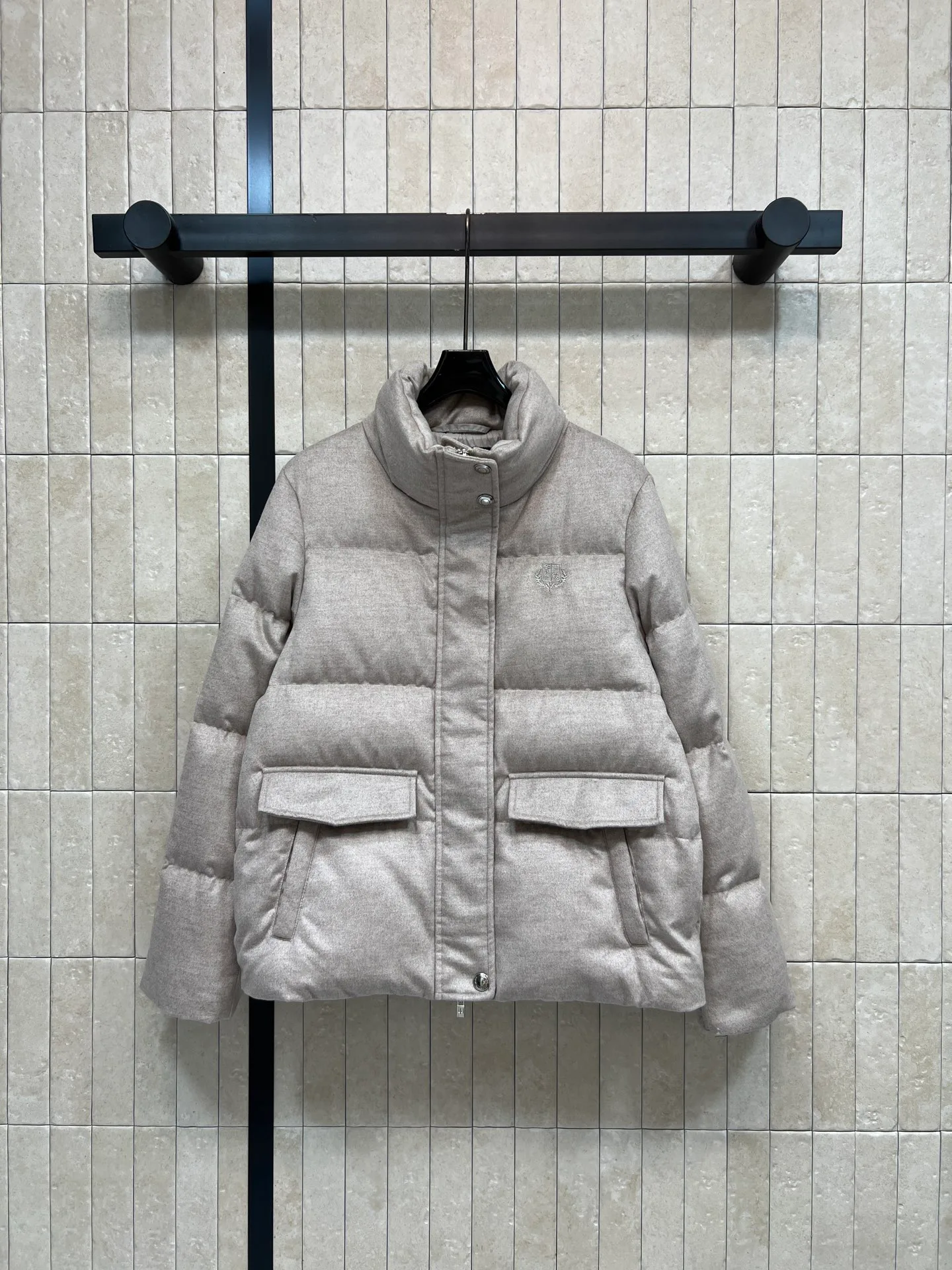 Куртки И Пуховики Женские Loro Piana 18931783
