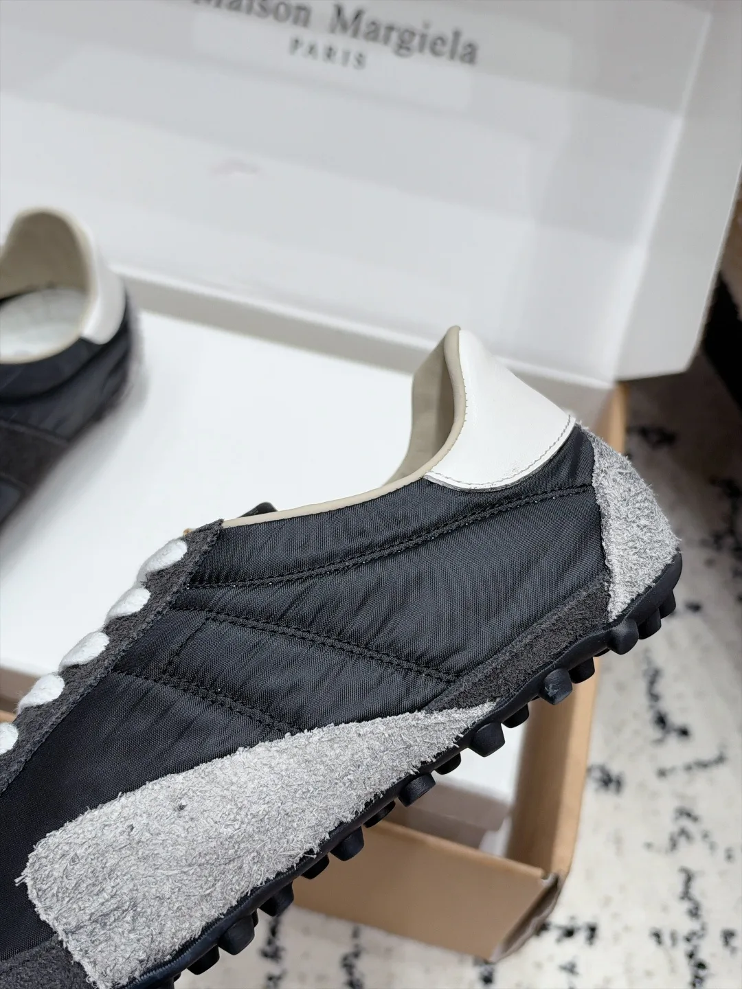 Кроссовки Женские Maison Margiela 19889161