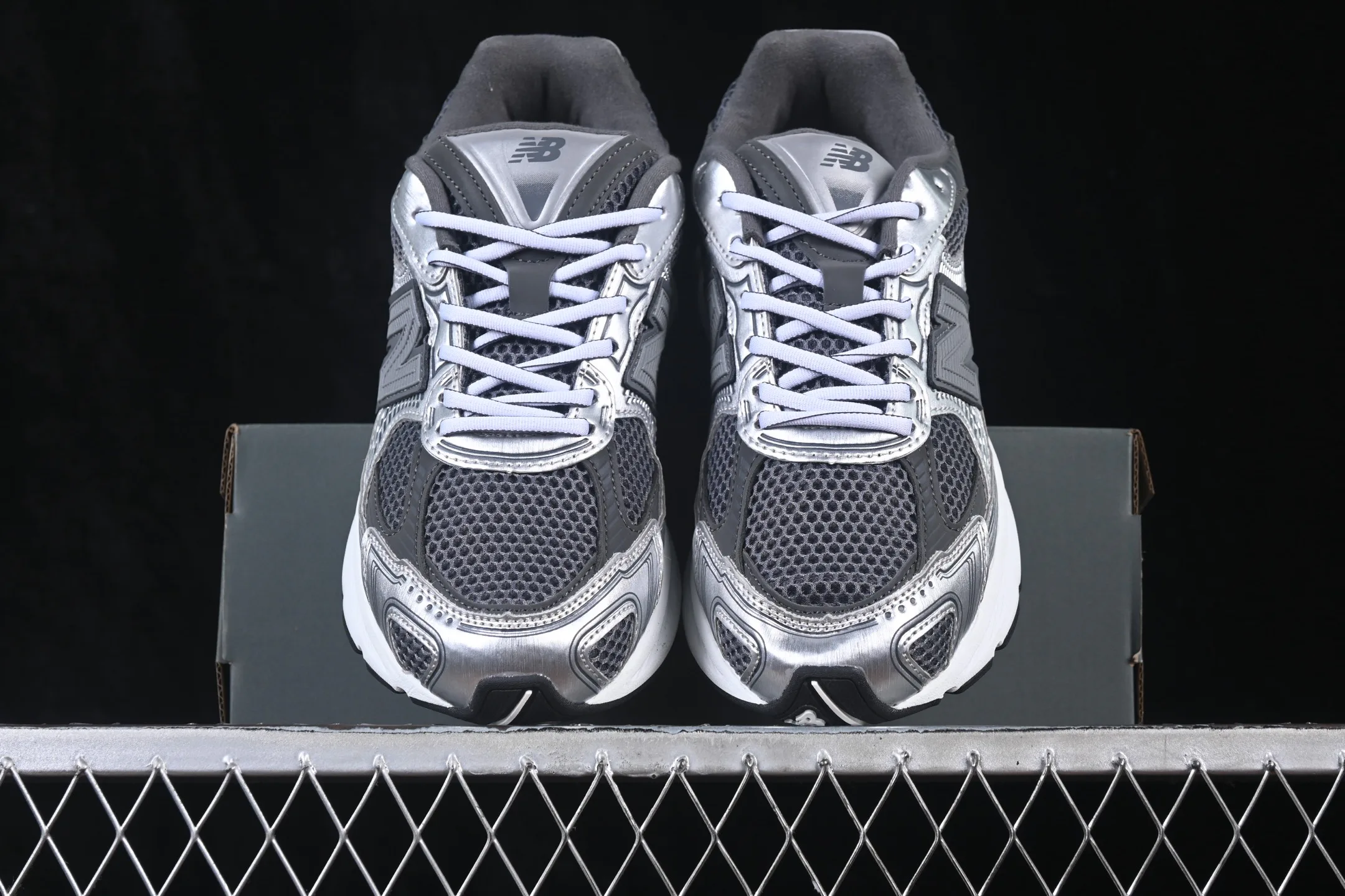 Кроссовки Женские New Balance 18263743