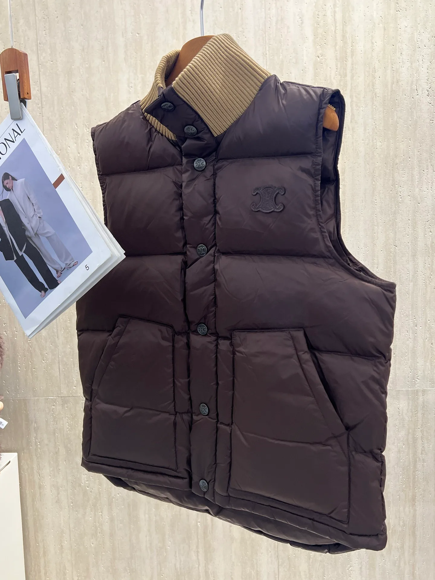 Жилеты Женские Celine 18875974