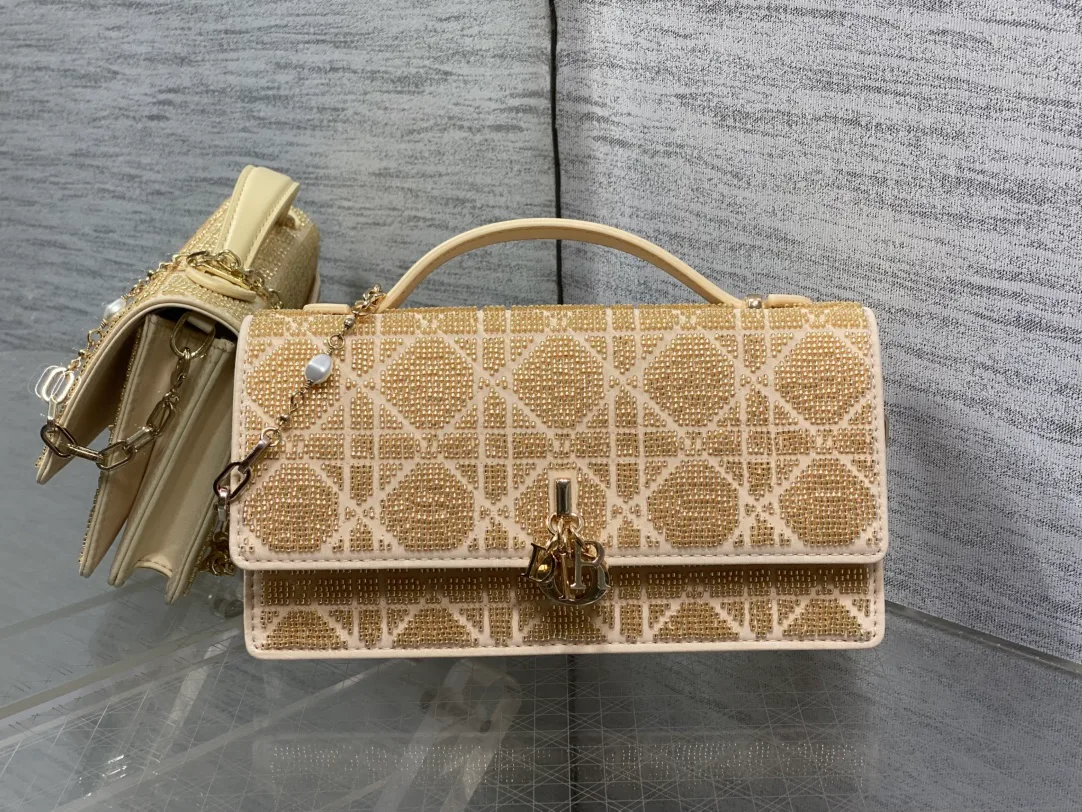Клатчи Женские Christian Dior 11669056