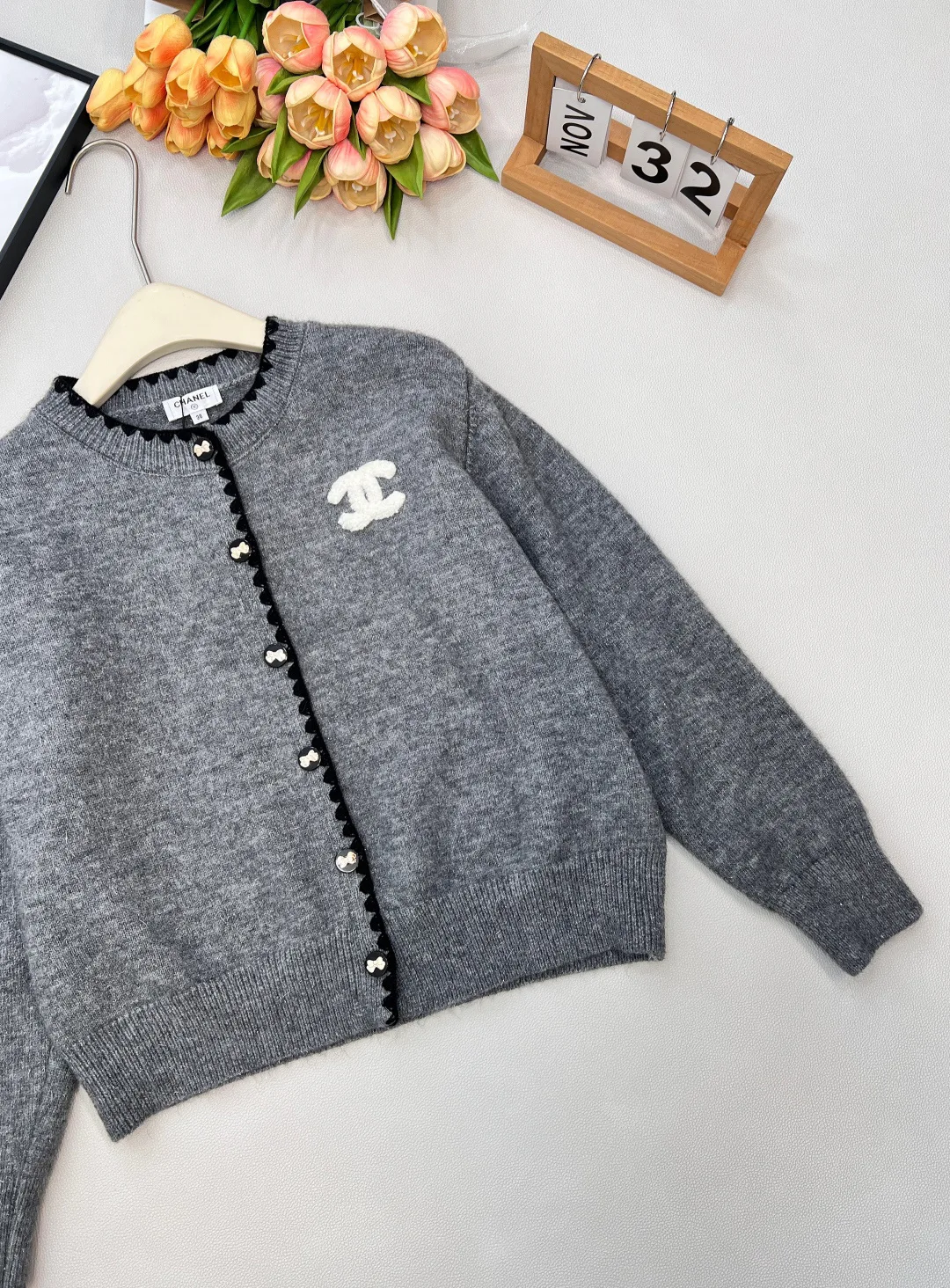 Джемперы И Свитеры Женские Chanel 2006572