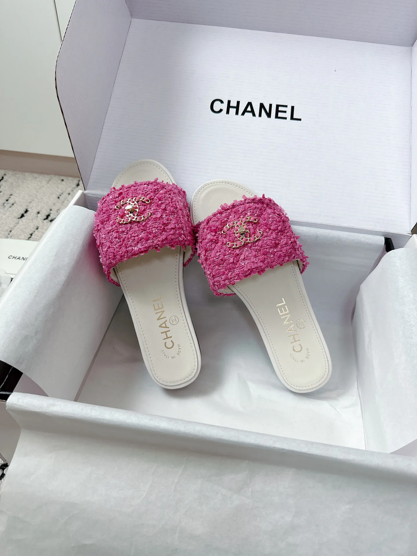 Шлепанцы Женские Chanel 11414461