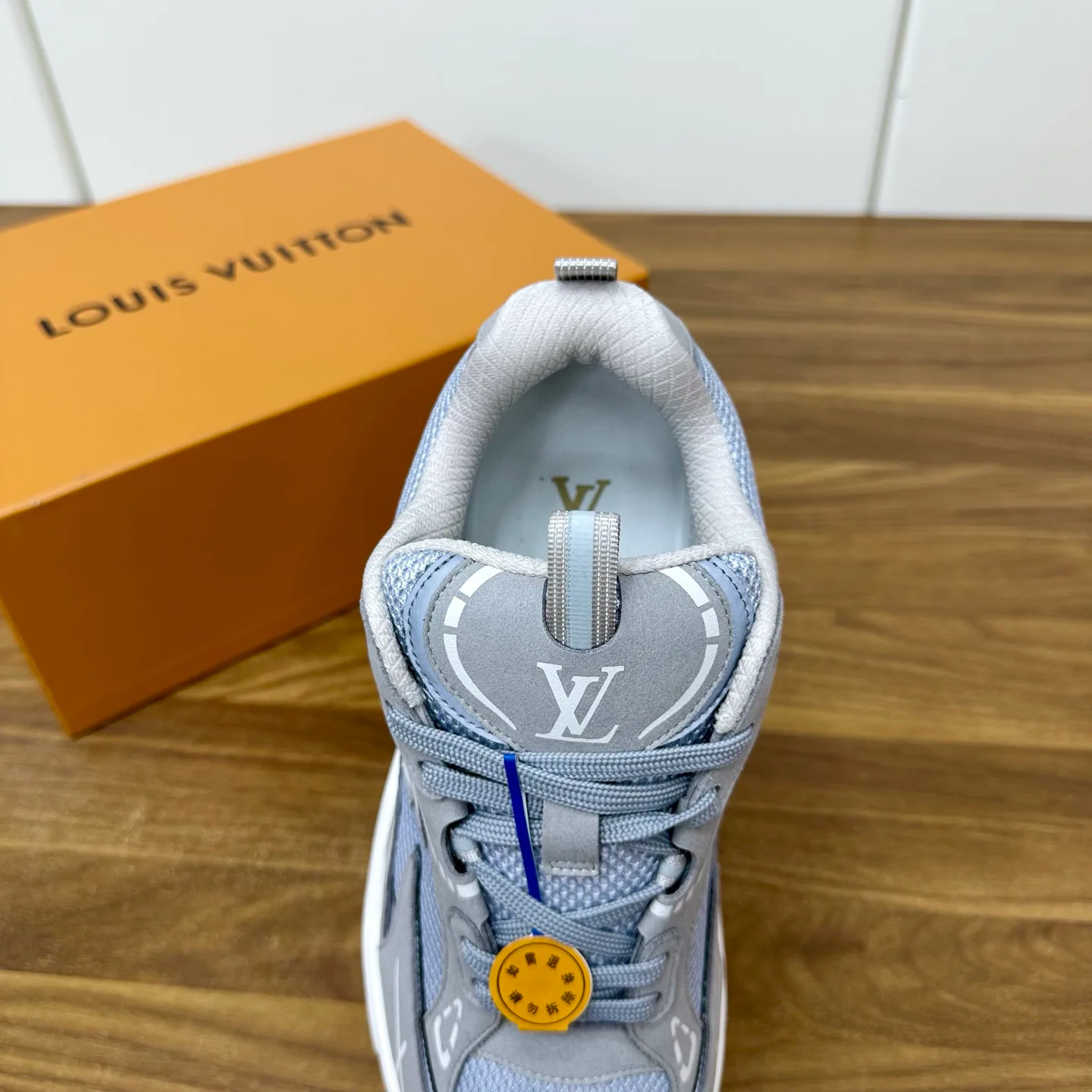 Кроссовки Мужские Louis Vuitton 17477026