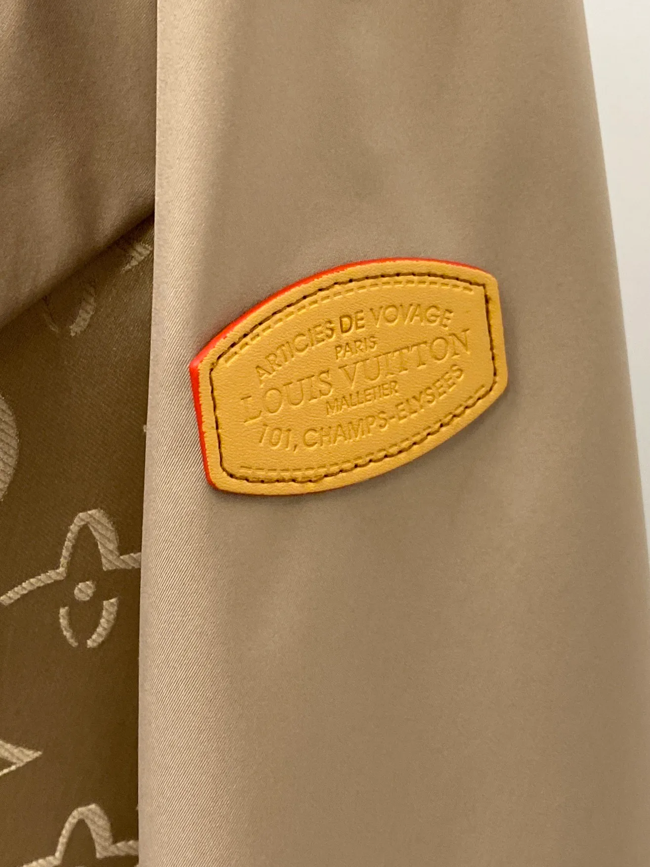 Куртки И Пуховики Мужские Louis Vuitton 5372530