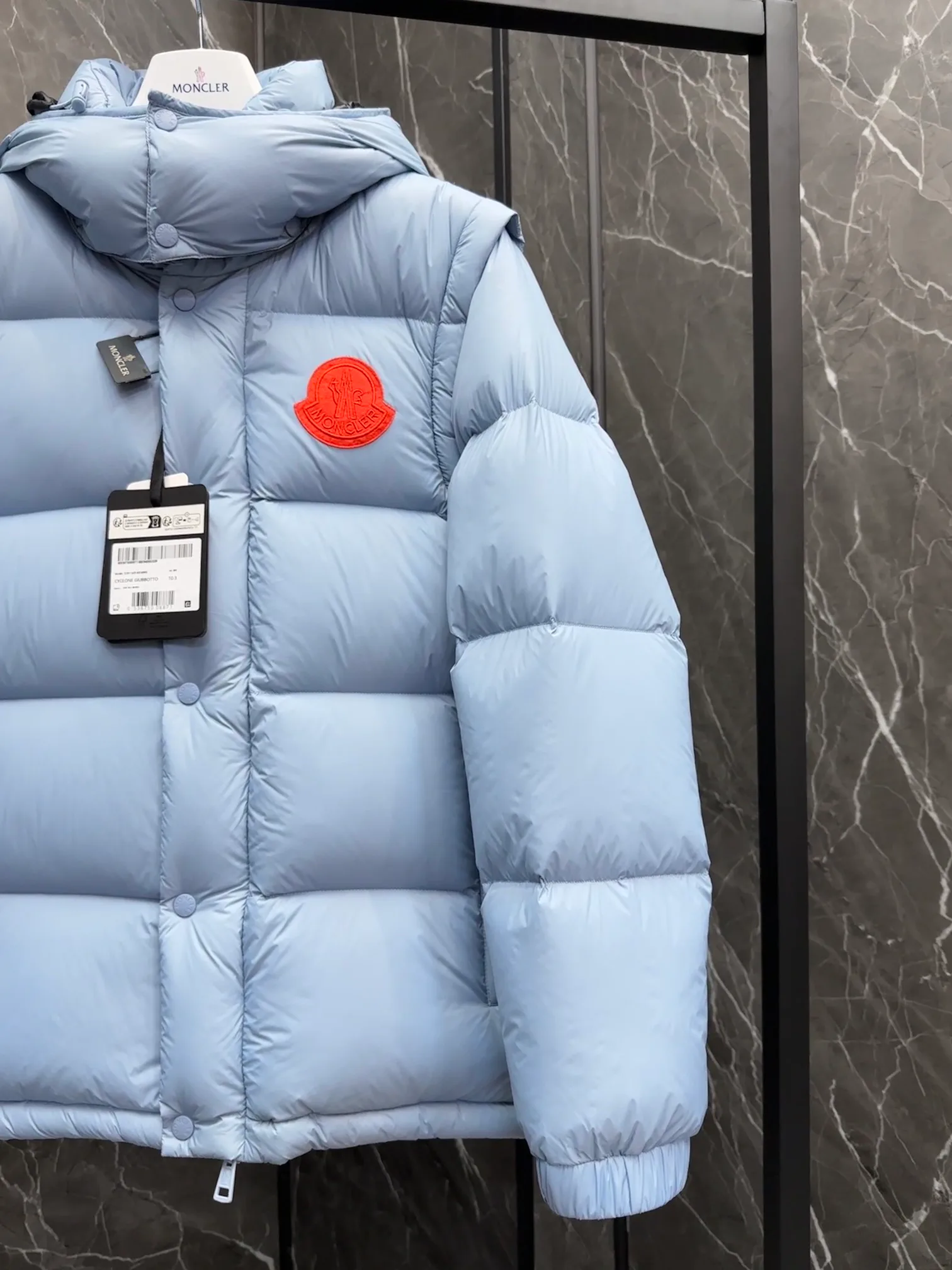Куртки И Пуховики Женские Moncler 19648466