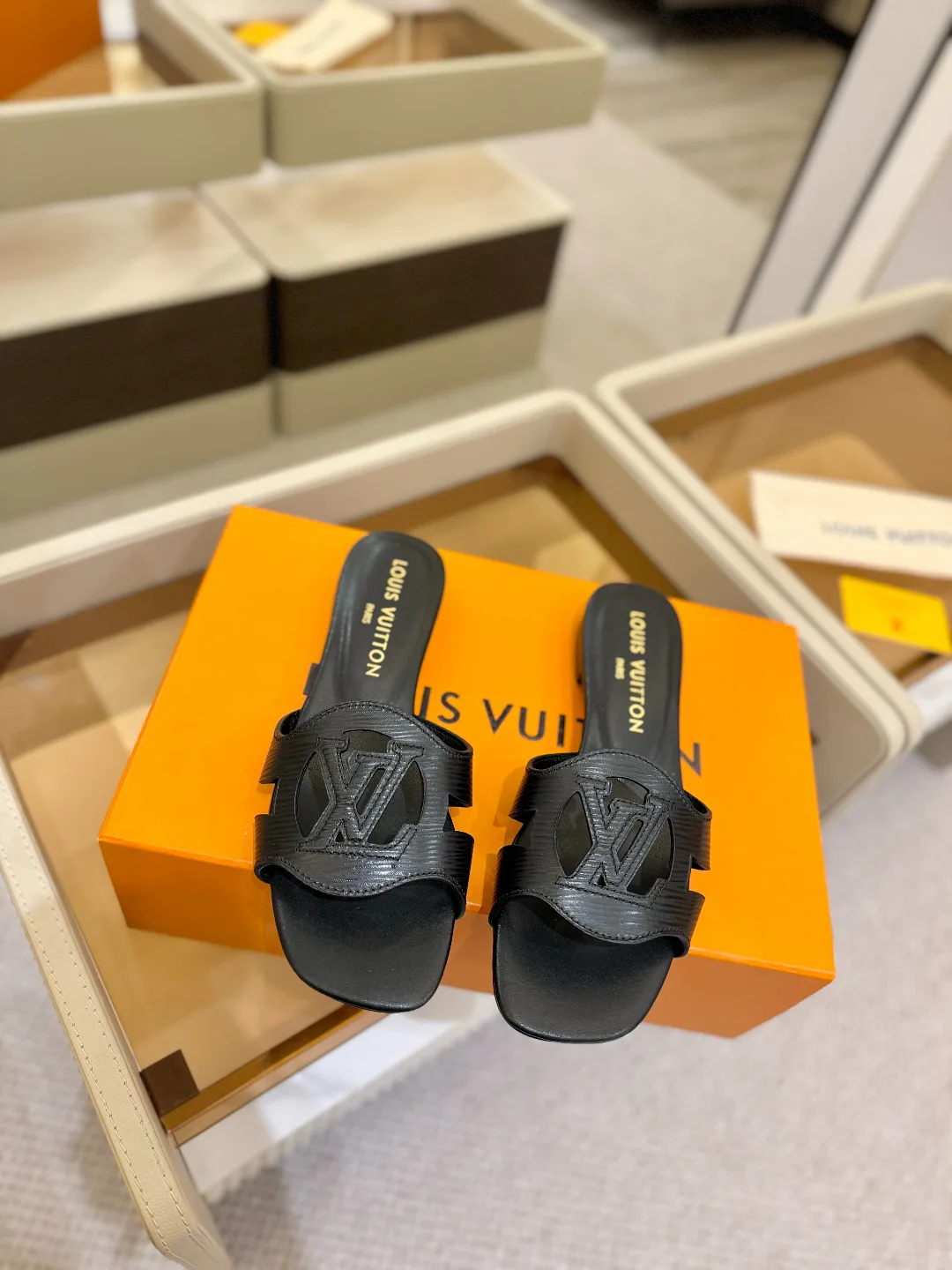 Сандалии Женские Louis Vuitton 9623529