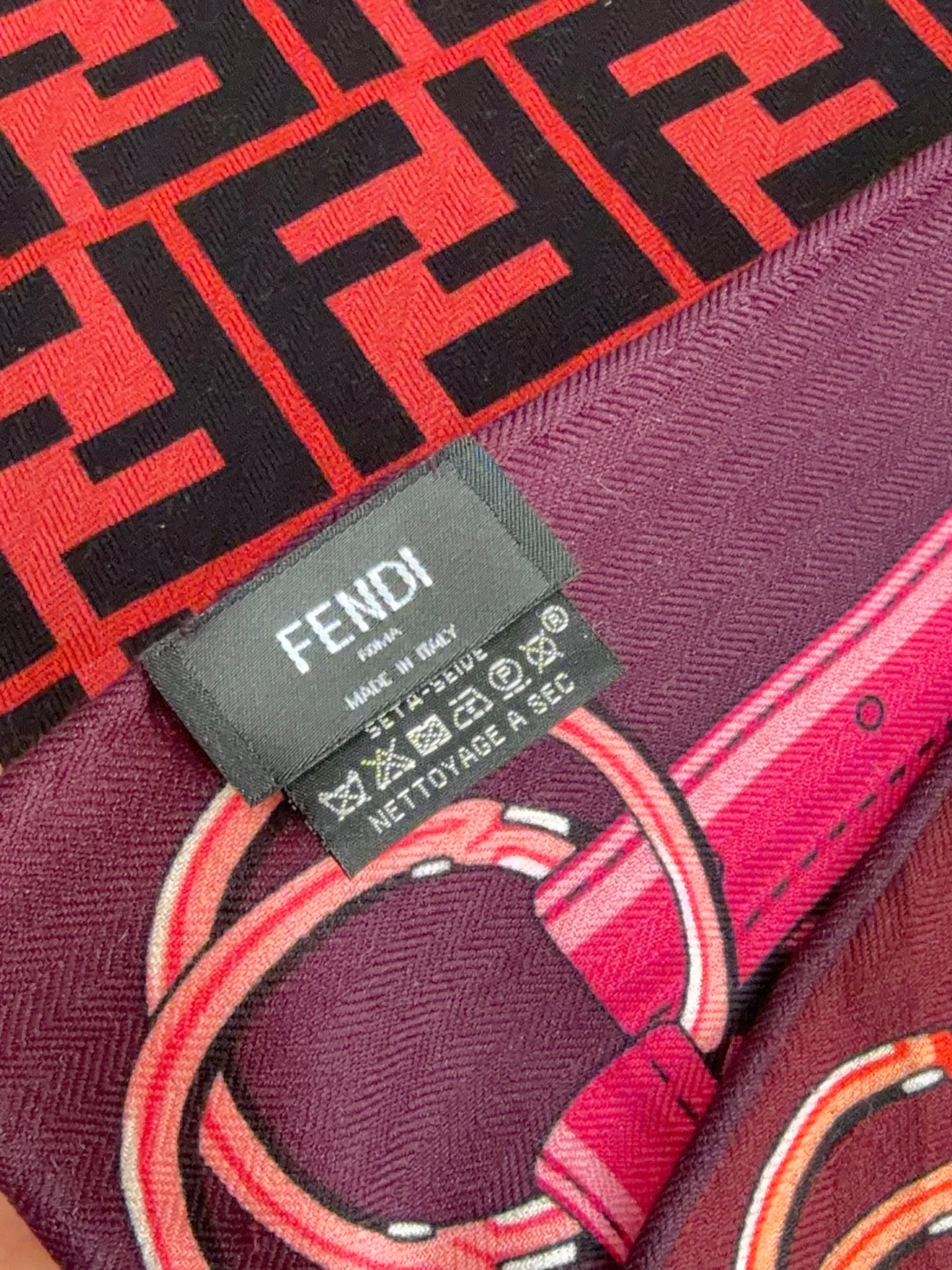 Платки Fendi 18322298
