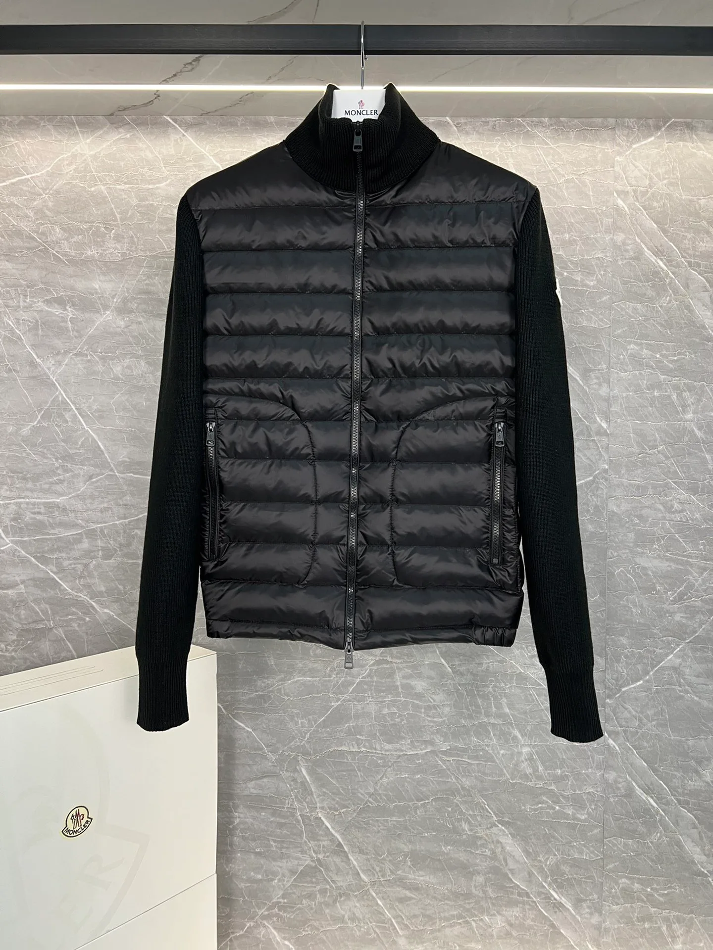 Куртки И Пуховики Женские Moncler 18131381