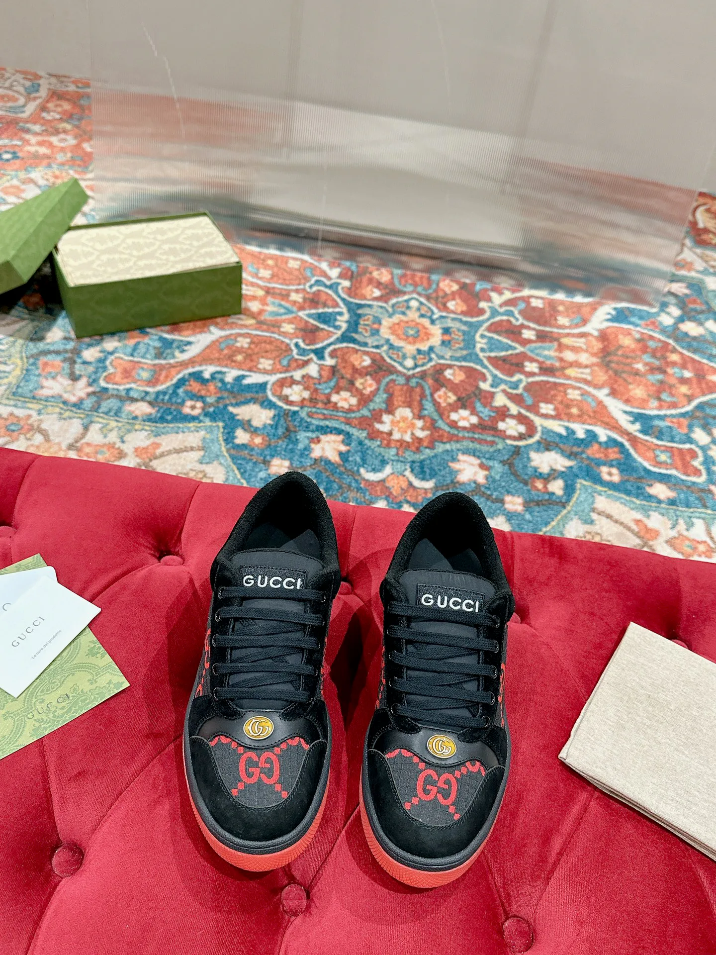 Кроссовки Женские Gucci 17956685