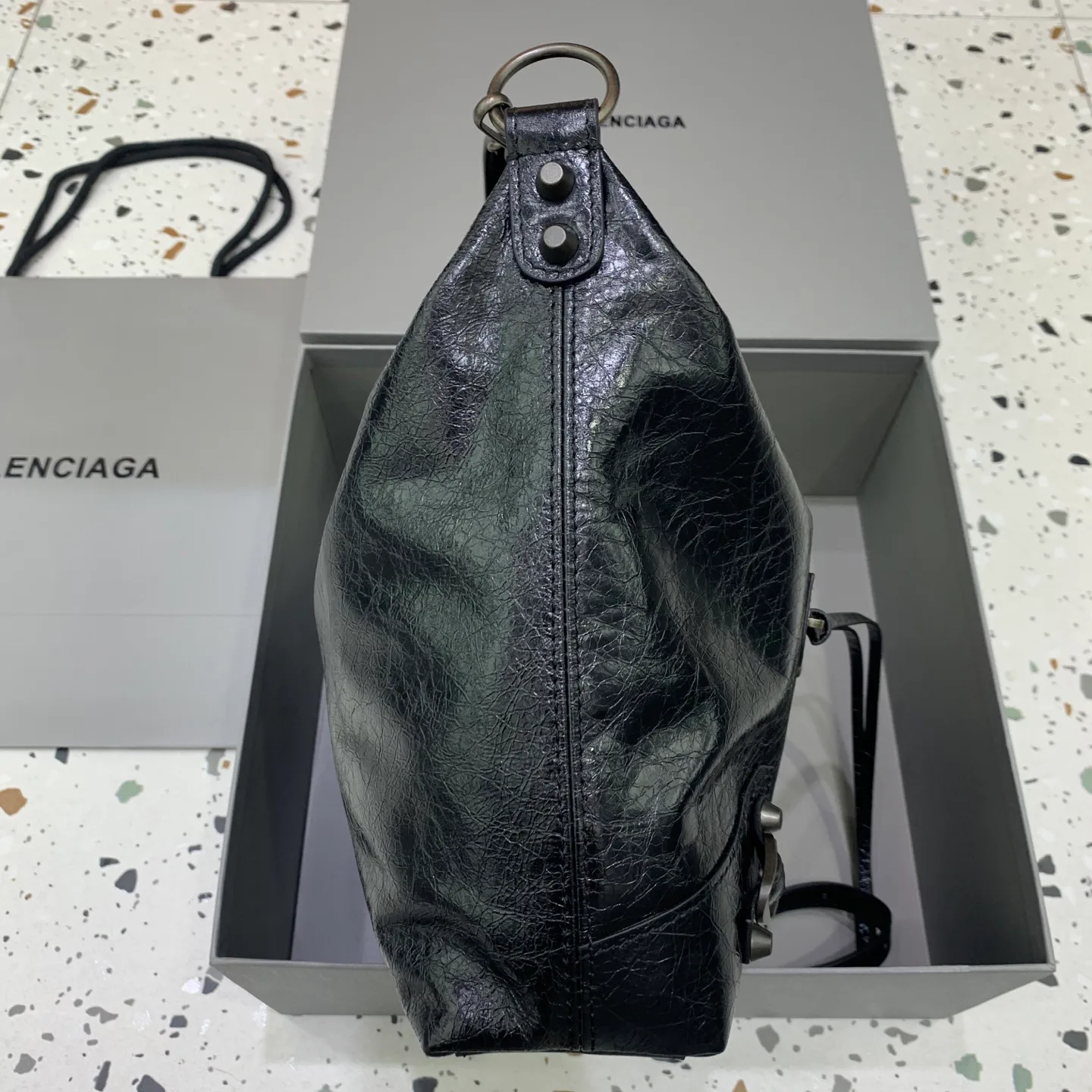 Сумки На Ремне Женские Balenciaga 13240607