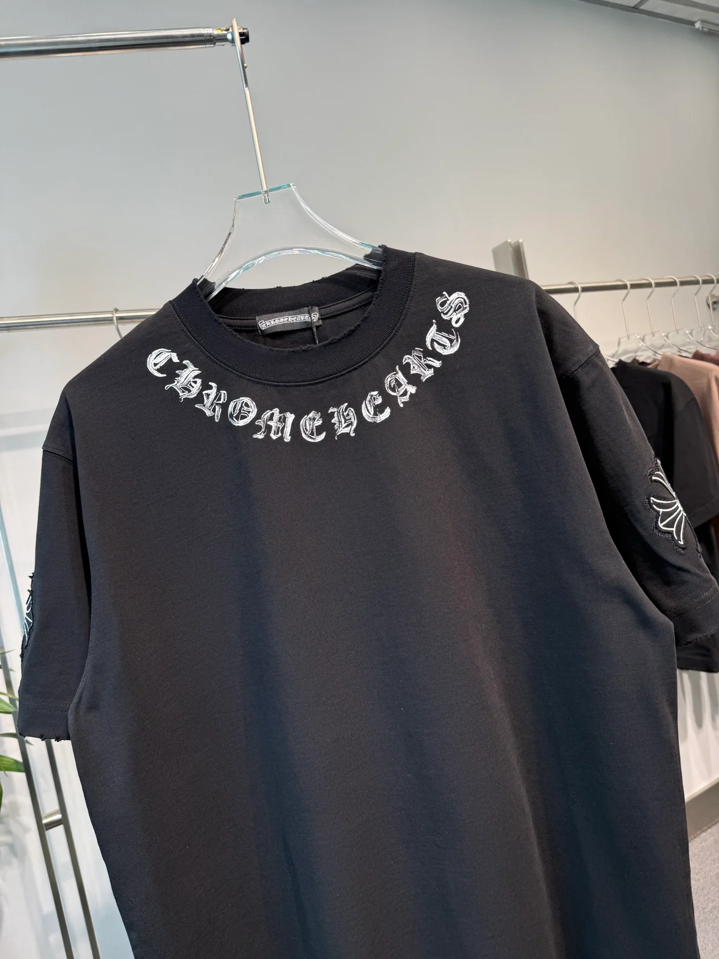 Футболки Женские Chrome Hearts 11528655