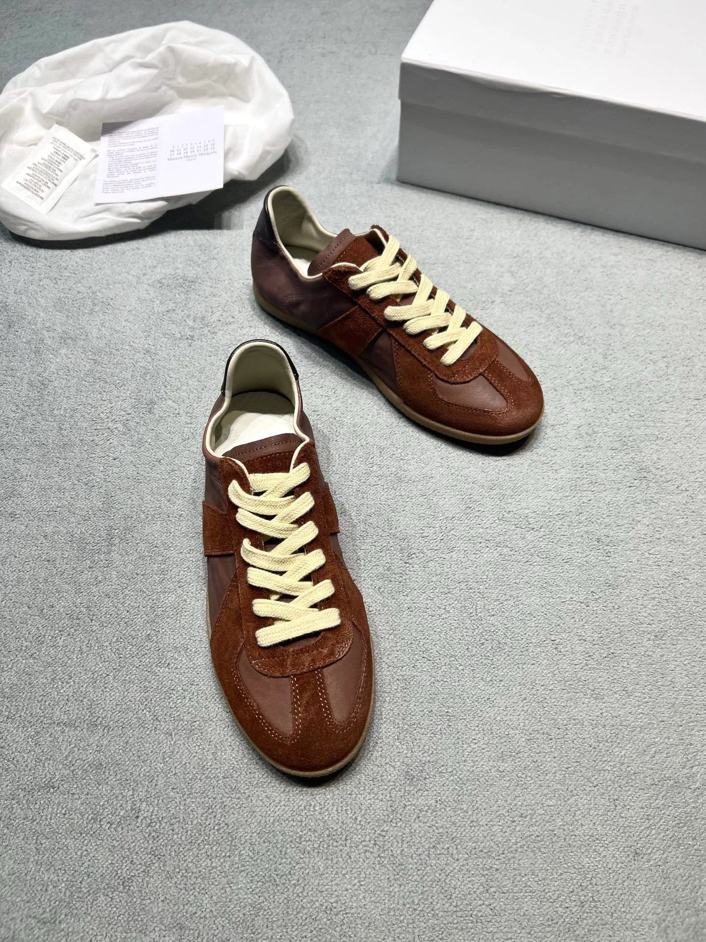 Кроссовки Женские Maison Margiela 18366873