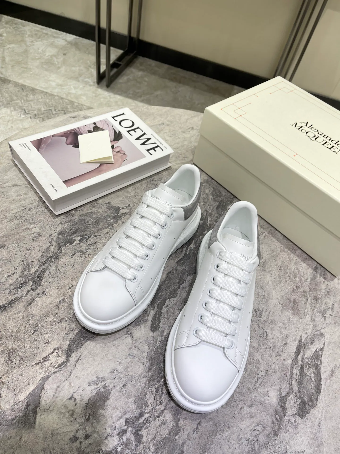 Кроссовки Женские Alexander Mcqueen 3446228