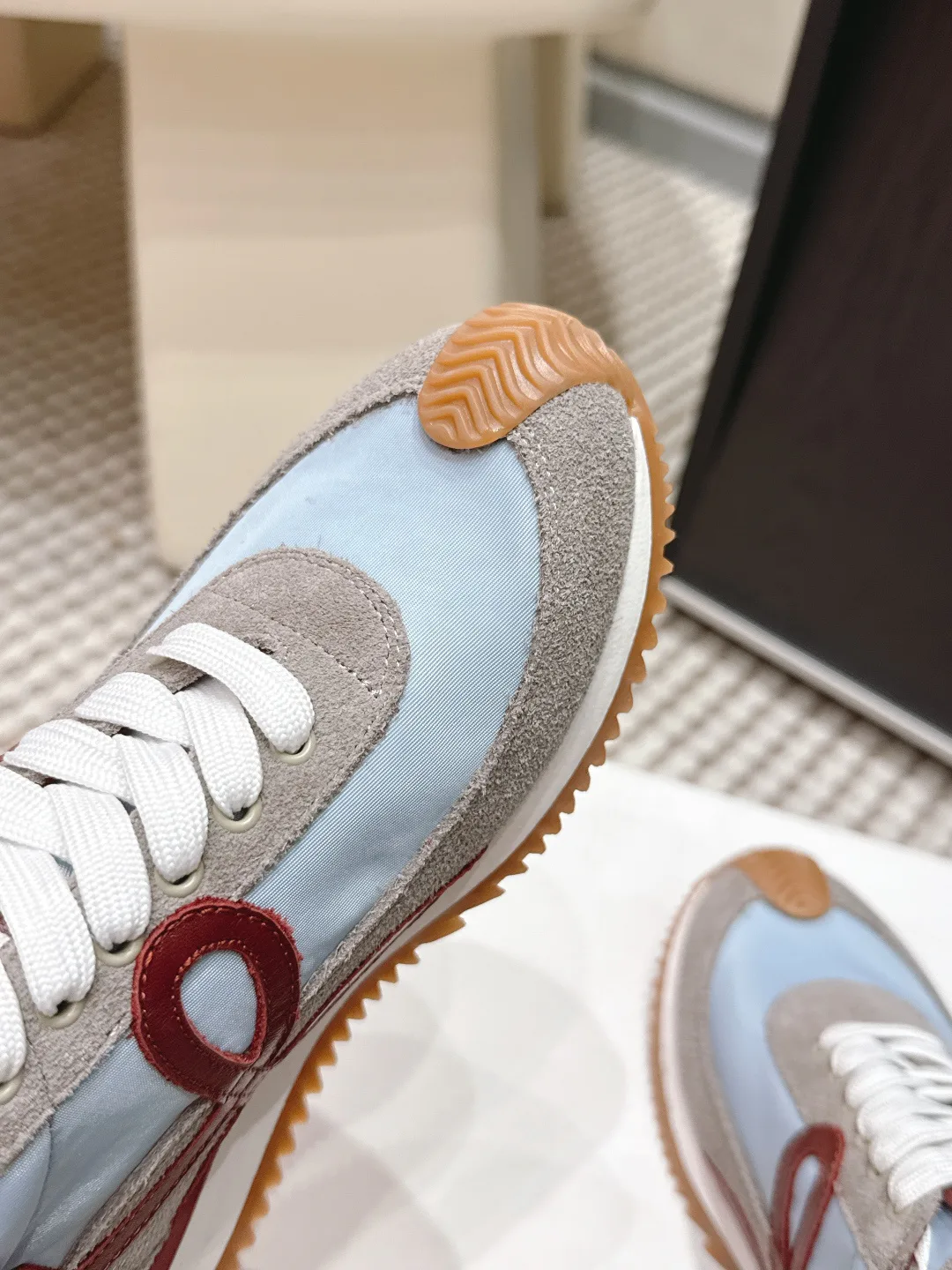 Кроссовки Женские Loewe 1866715