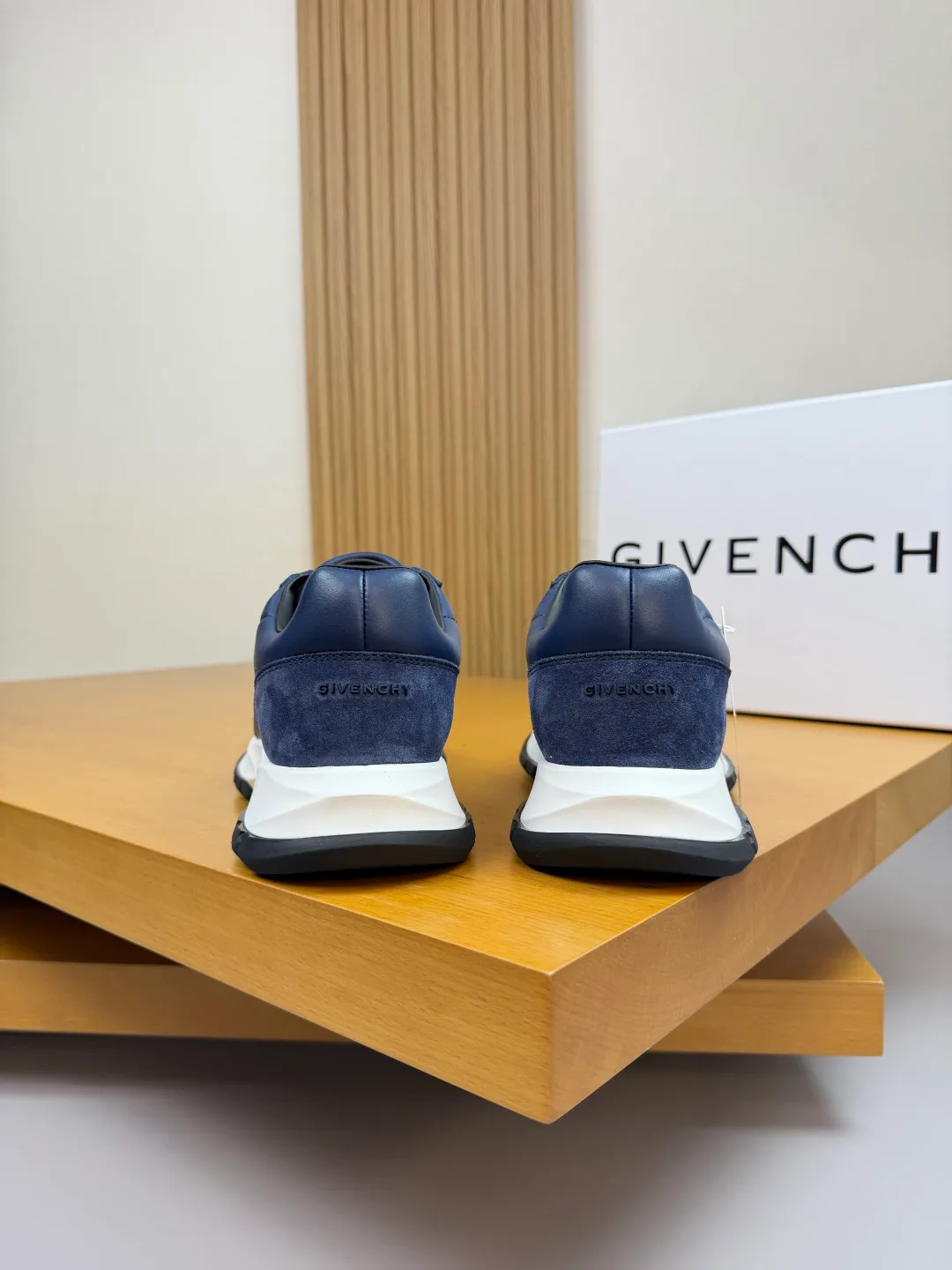 Кроссовки Мужские Givenchy 498026