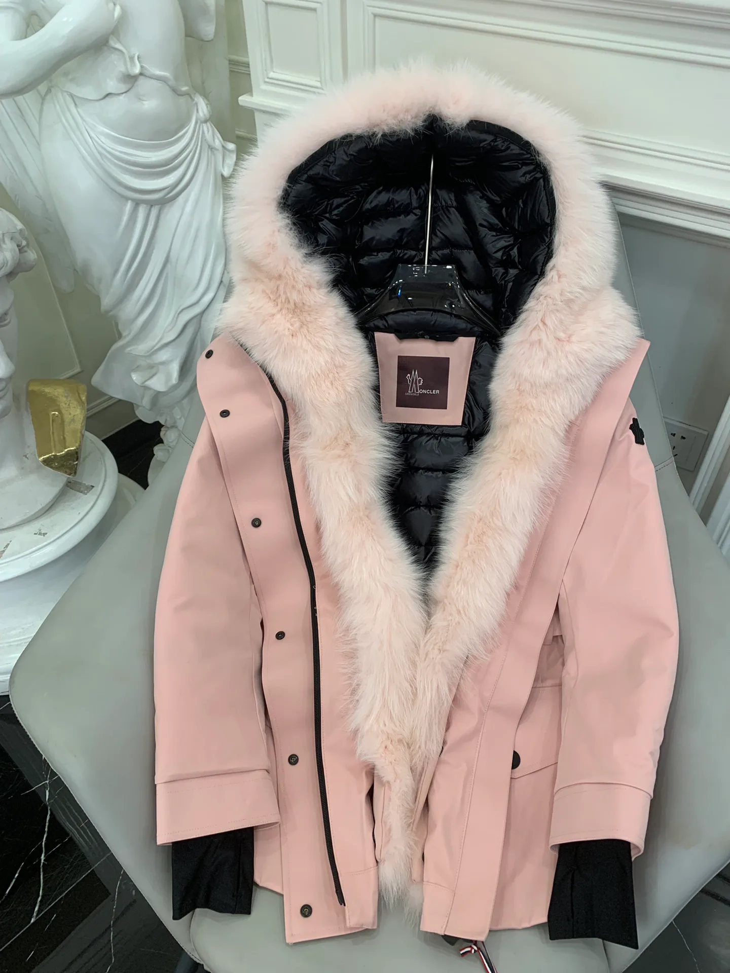 Куртки И Пуховики Женские Moncler 764672