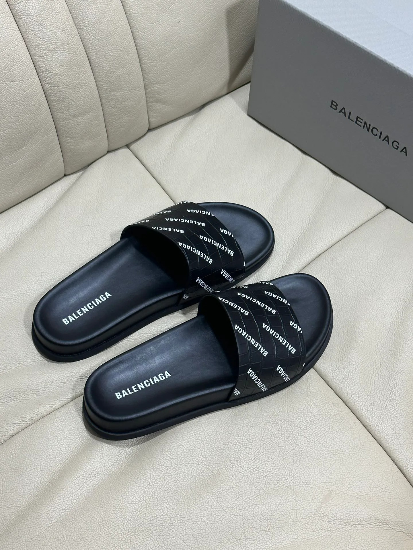Шлепанцы Мужские Balenciaga 15119