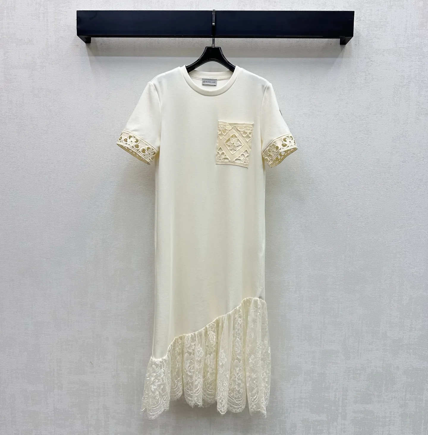 Платья Женские Moncler 13467740