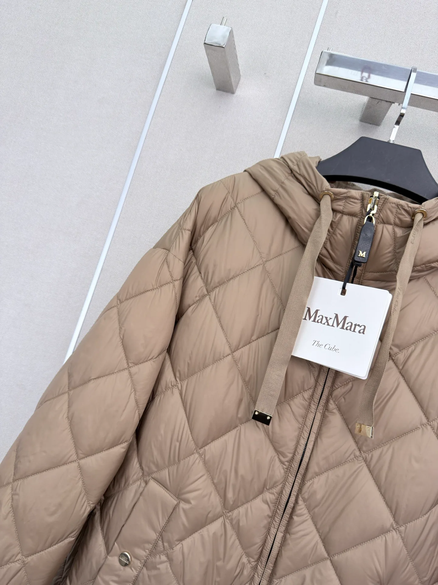 Куртки И Пуховики Женские Max Mara 18108354