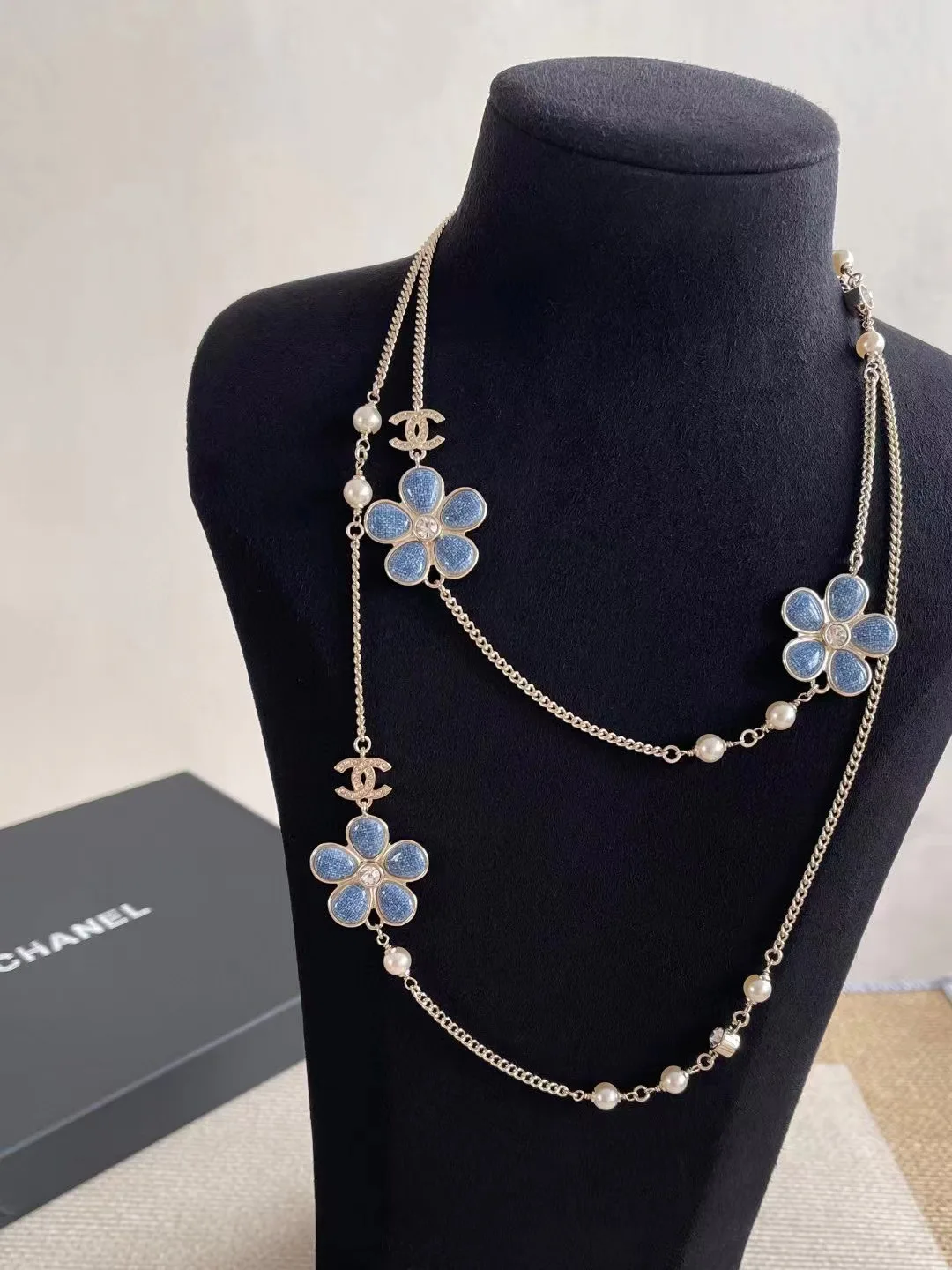 Бижутерия Chanel 1105951