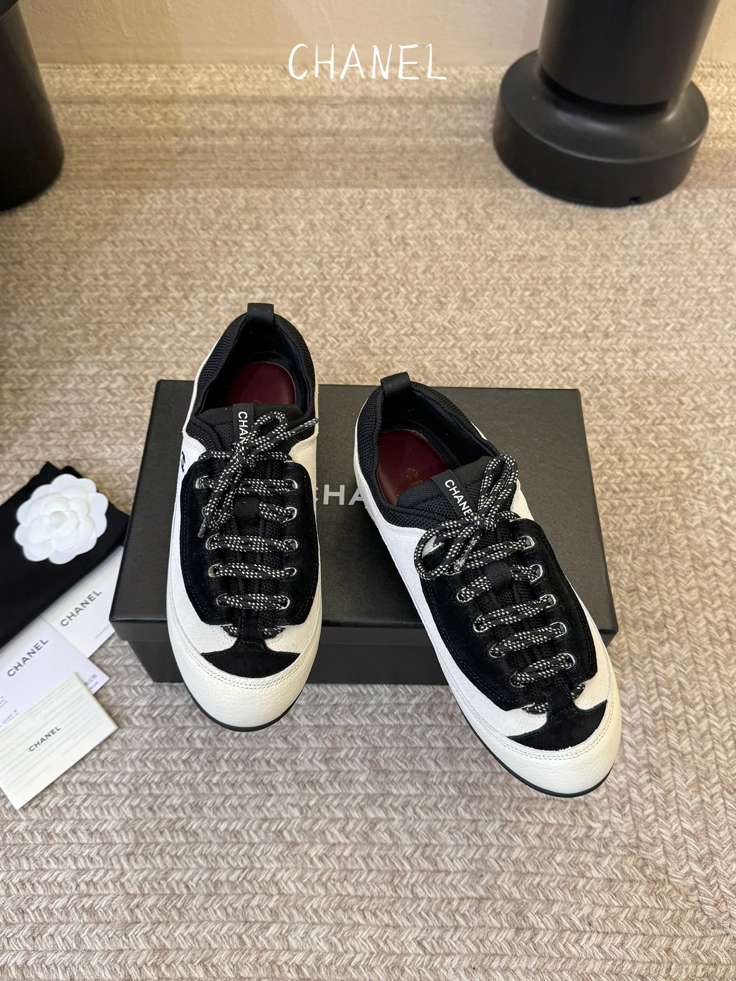 Кроссовки Женские Chanel 17978476